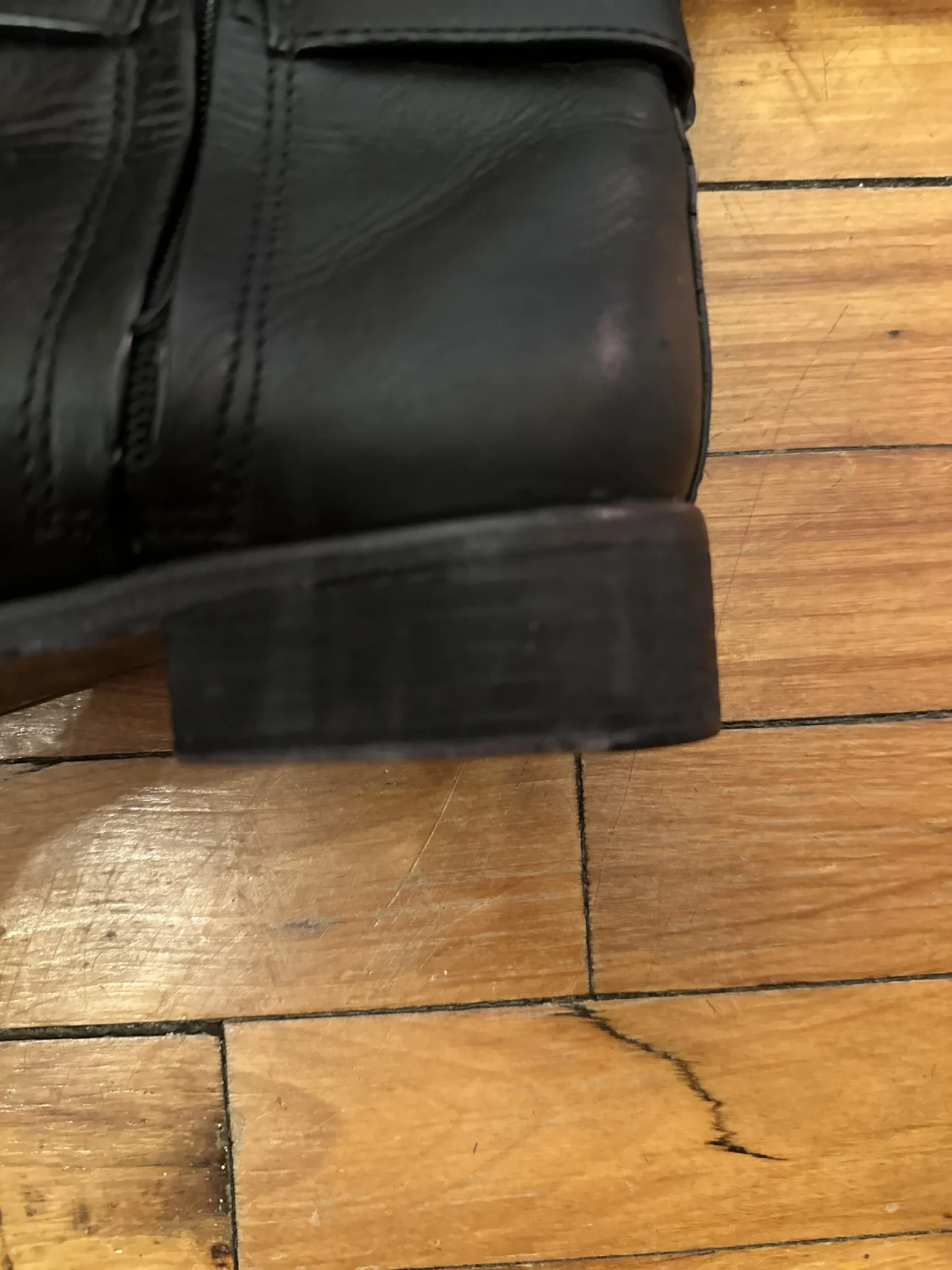 Image for Tory Burch – Marlene riding boots in black leather – gold buckle – US size 8