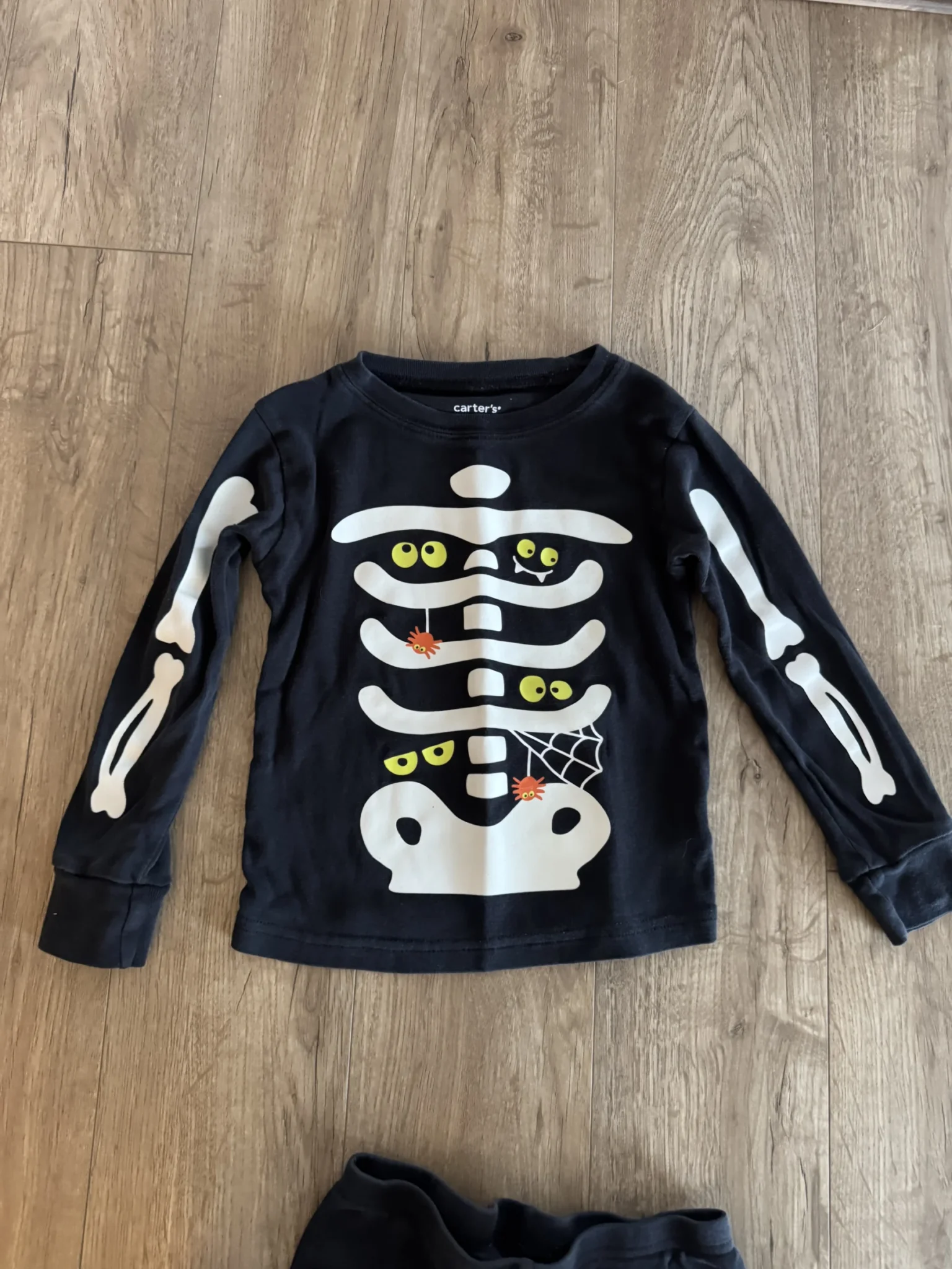 Image for 3T – Carter’s Halloween Pyjamas