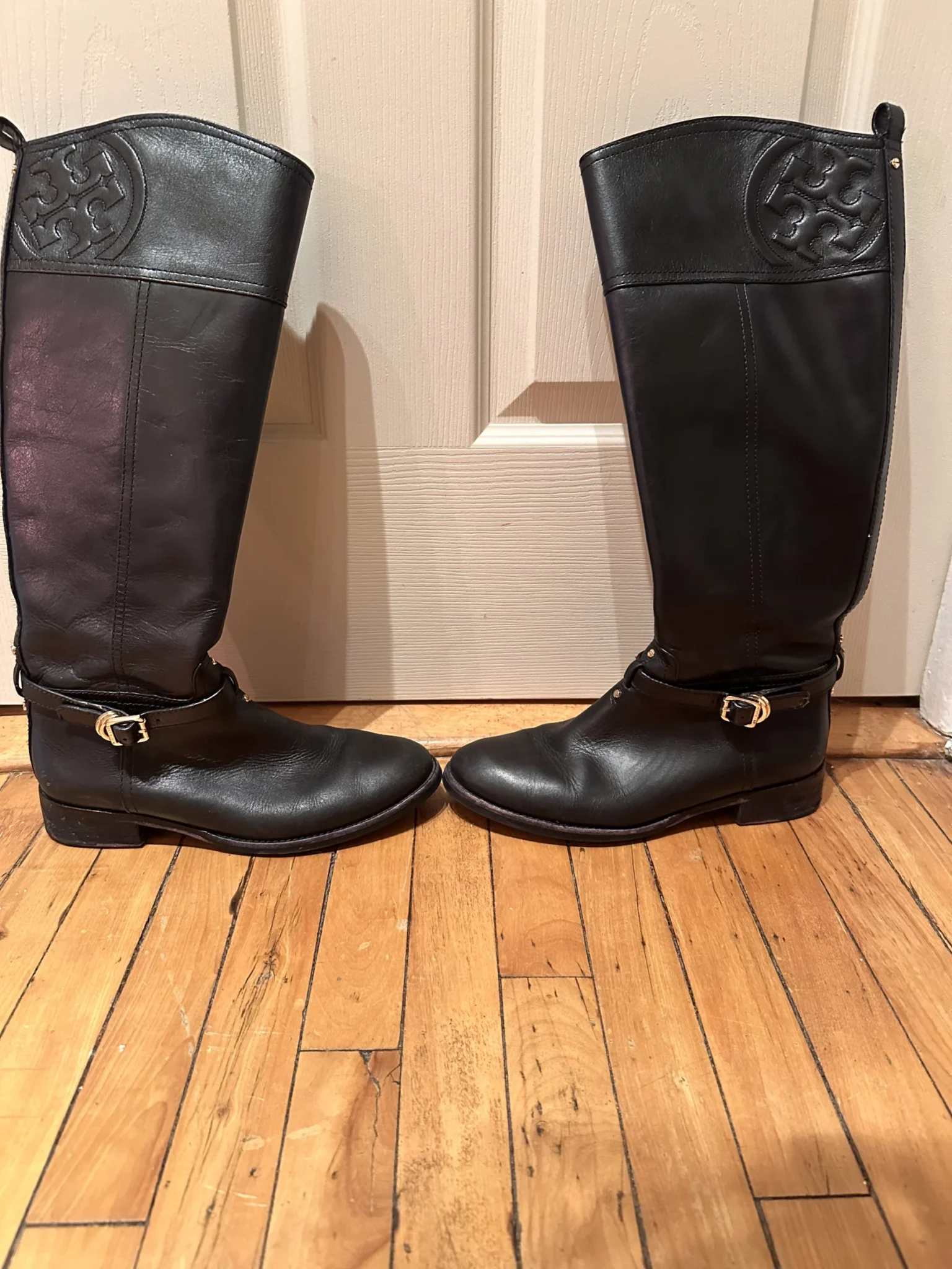 Image for Tory Burch – Marlene riding boots in black leather – gold buckle – US size 8