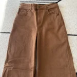 Featured thumbnail for Sézane CROP jeans