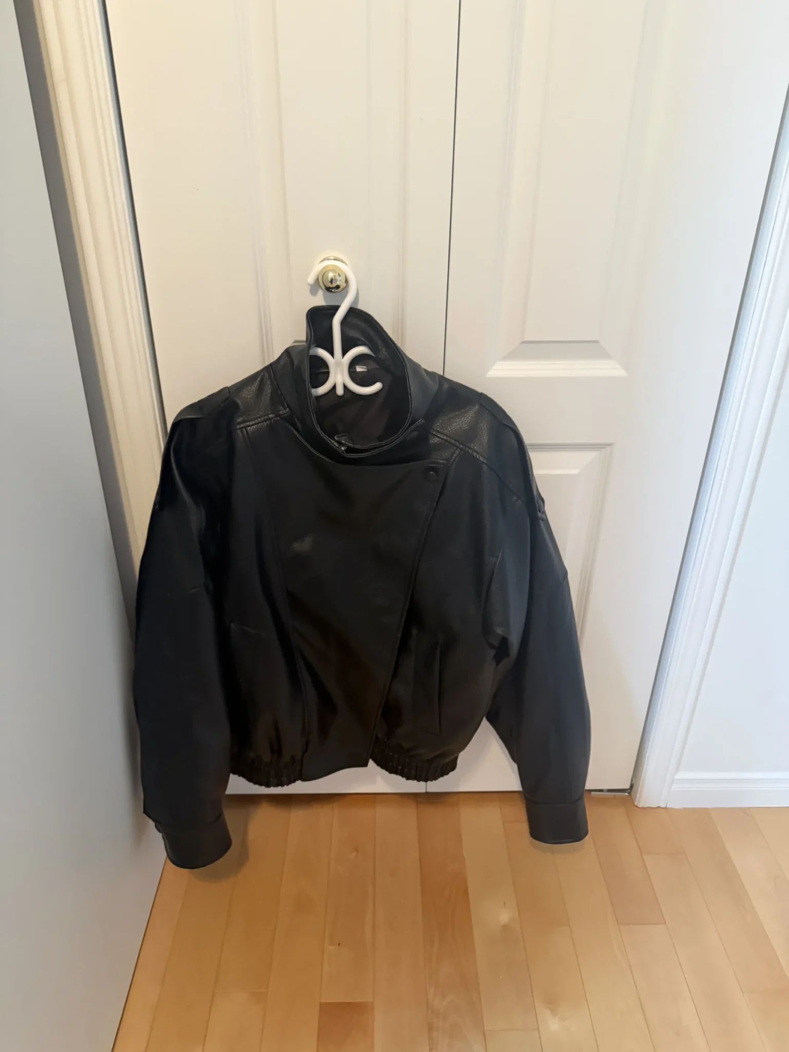 Image for Viral Jacket, women’s, medium, black