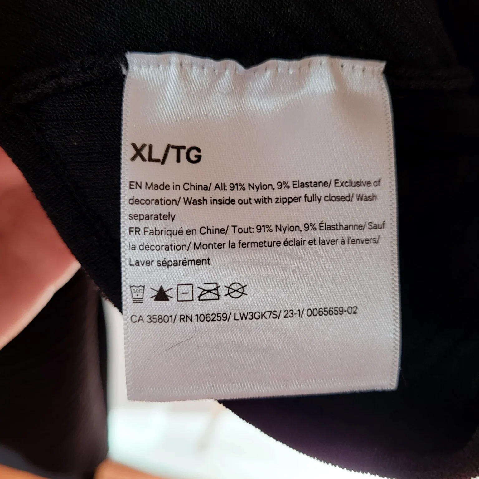 Image for Lululemon Black Top‎ Open Back Half-Zip Ribbed Stretch