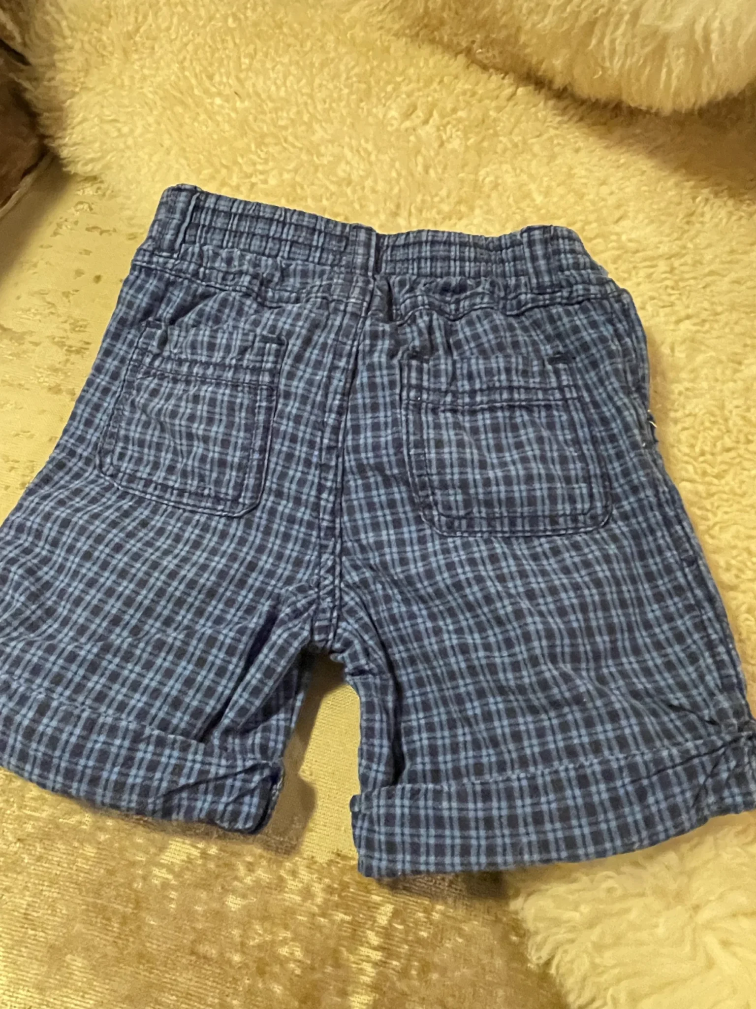 Image for Unisex blue Bermuda shorts, sizes 12–18