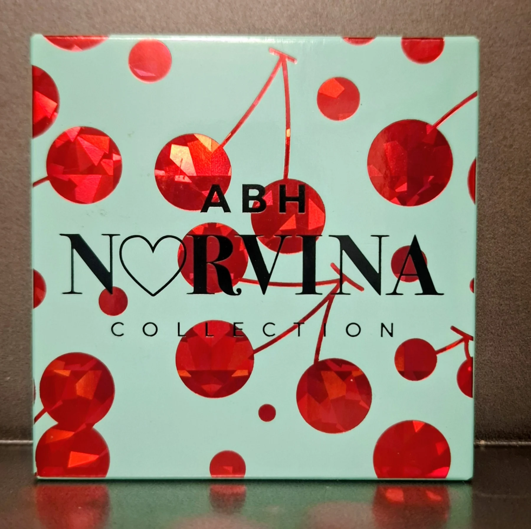 ABH Norvina Eyeshadow Palette *Other seconde main