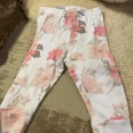 Featured thumbnail for Gap leggings with large flowers, sizes 12–18