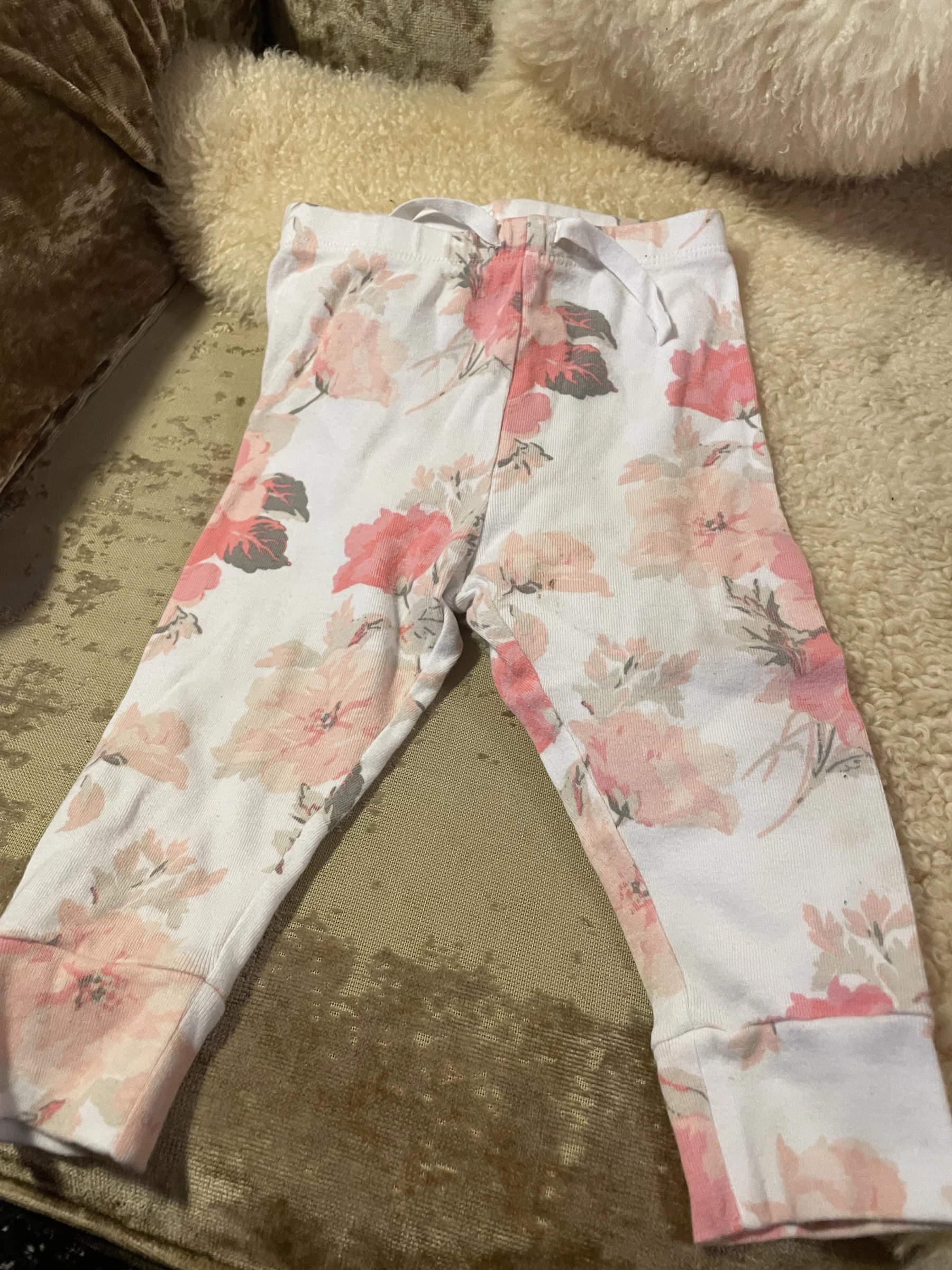 Gap leggings with large flowers, sizes 12–18 GAP seconde main