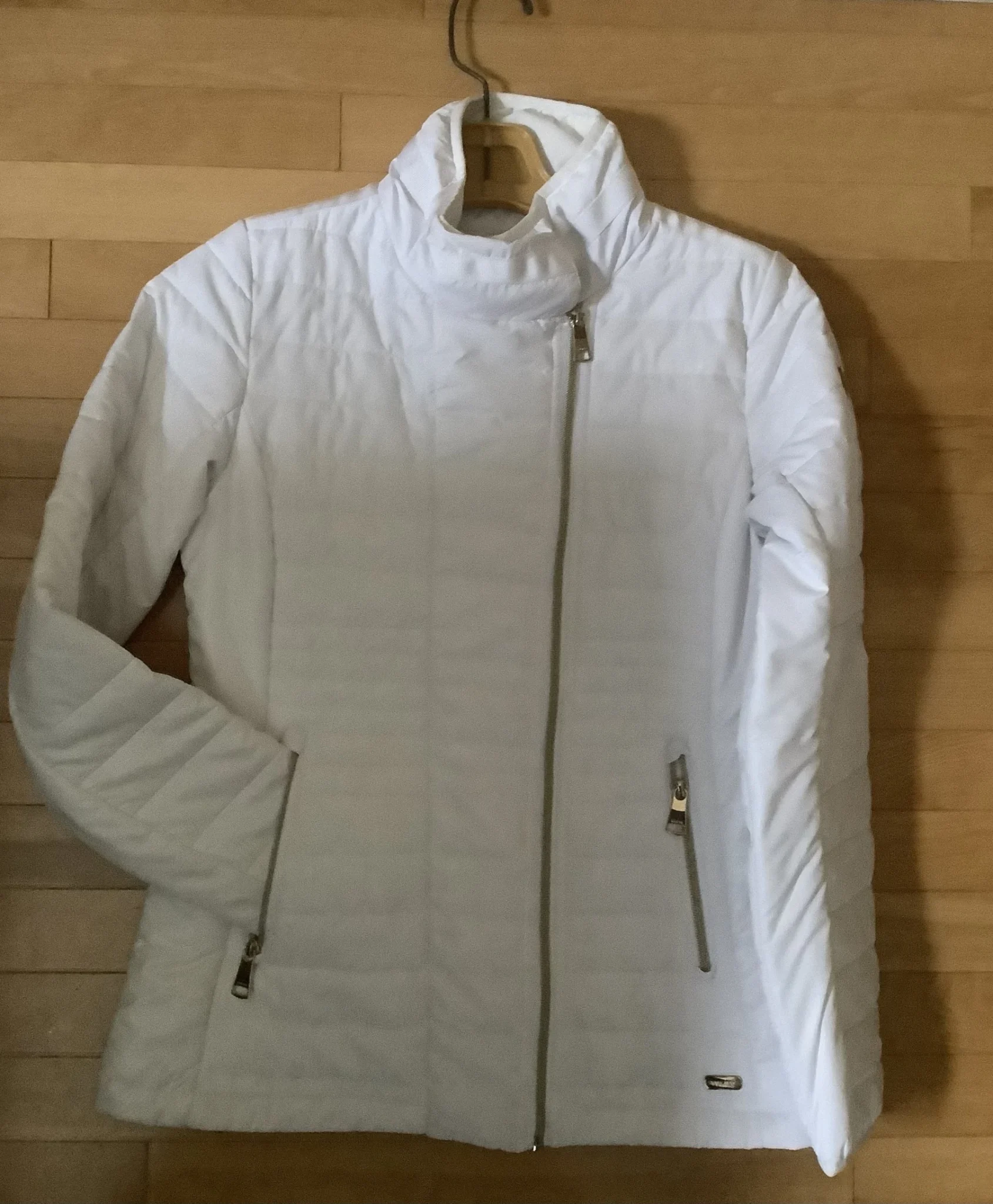 Featured image for Manteau court Luhta Sport Weekend