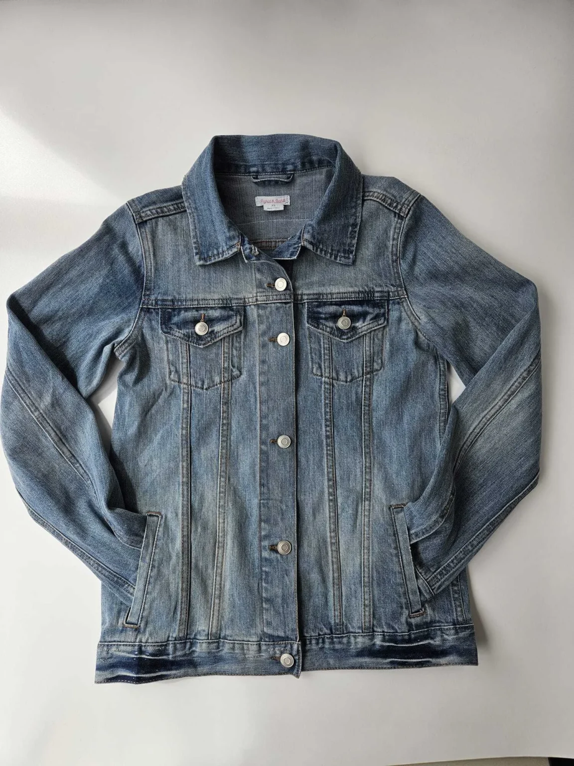 Image for Ingrid & Isabel MAMA Maternity Denim Jacket XS Light Wash Stretch Jean Jacket