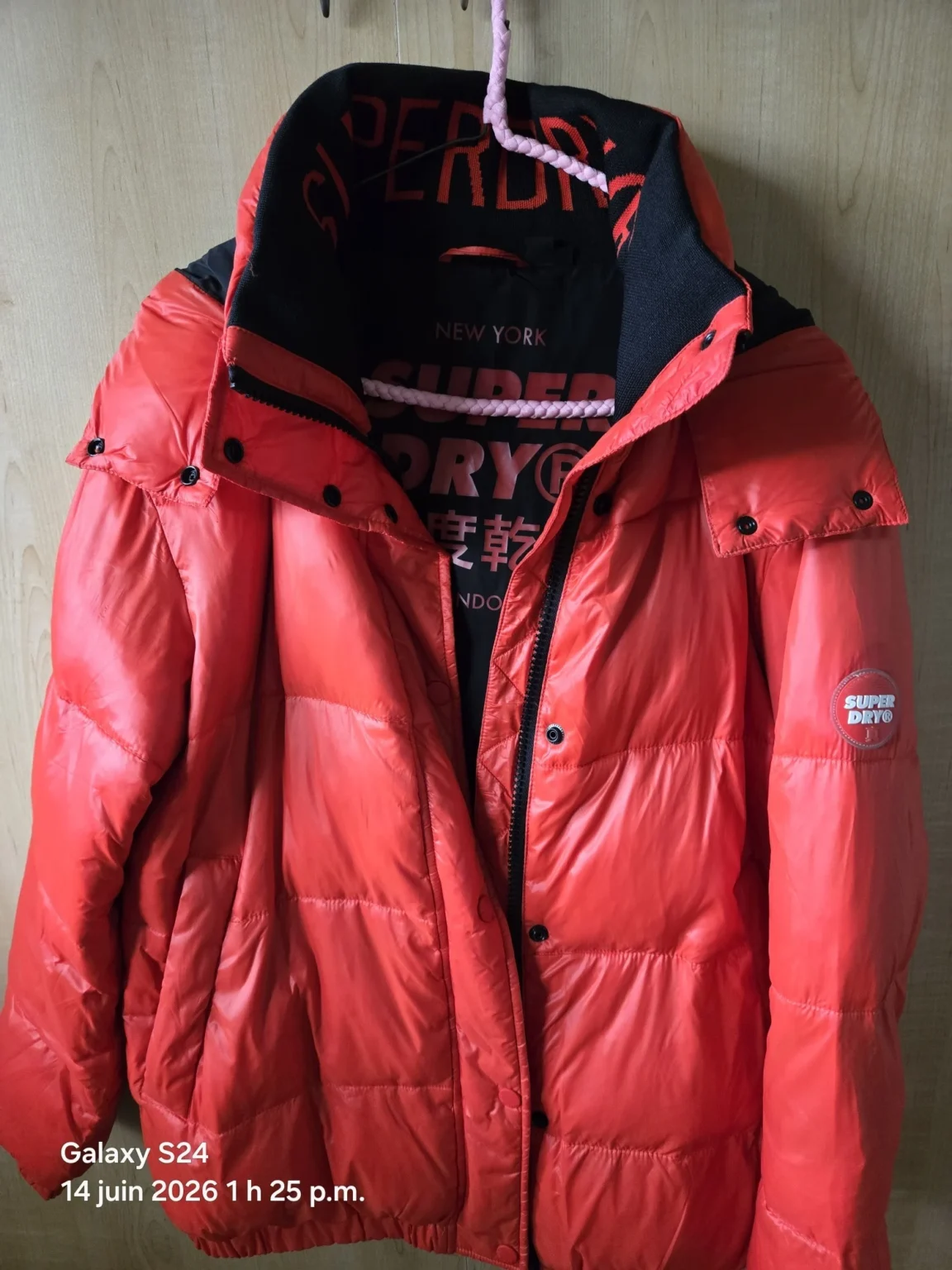Featured image for short winter ‘puffer’ coat