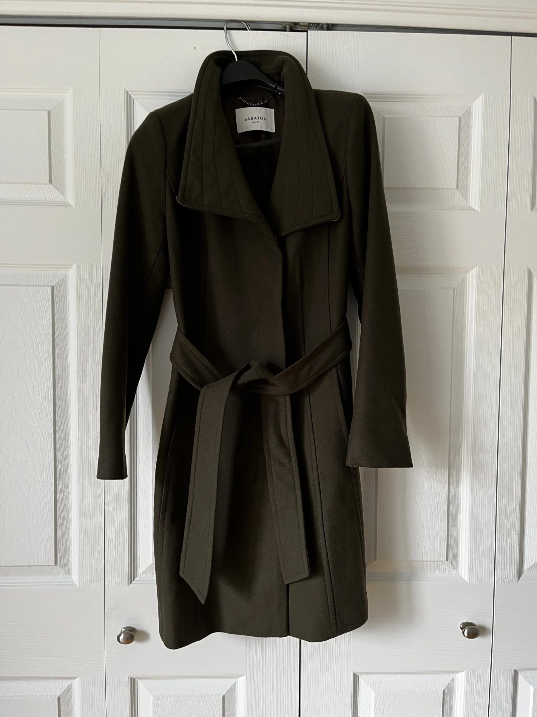 Aritzia Babaton Atelier coat – Medium – Khaki green Aritzia seconde main