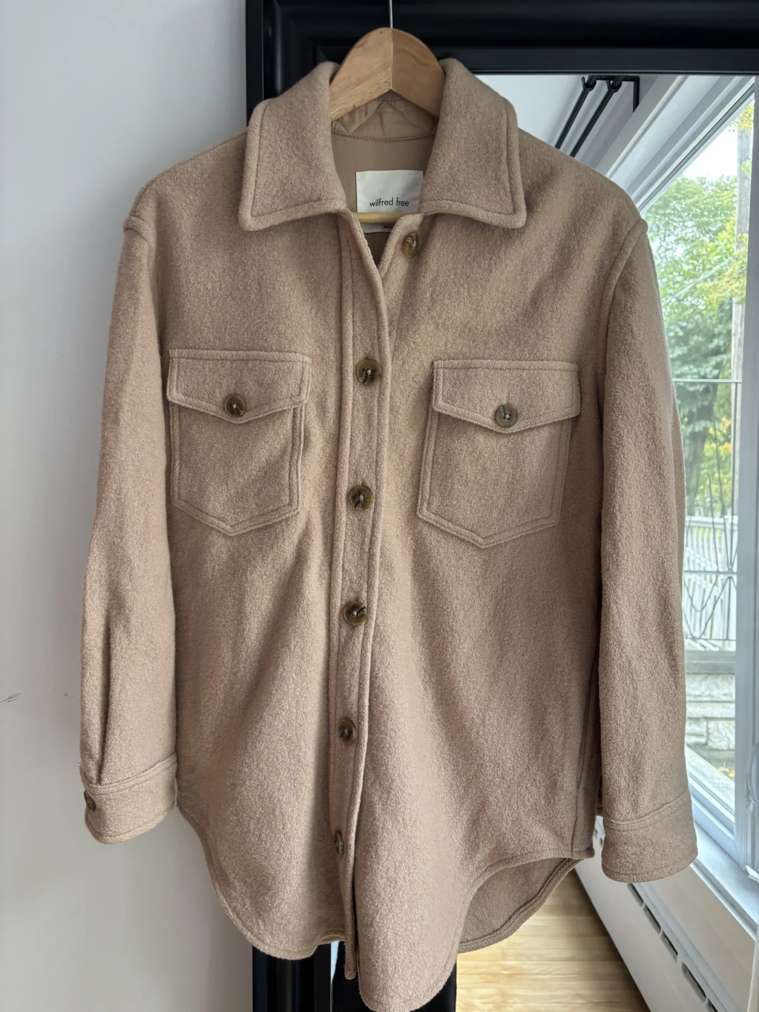 Featured image for Aritzia ‘Ganna’ jacket