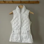 Featured thumbnail for Veste sans manches en duvet Lululemon – Taille 4 | Blanc