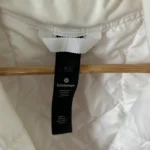 Thumbnail for Veste sans manches en duvet Lululemon – Taille 4 | Blanc