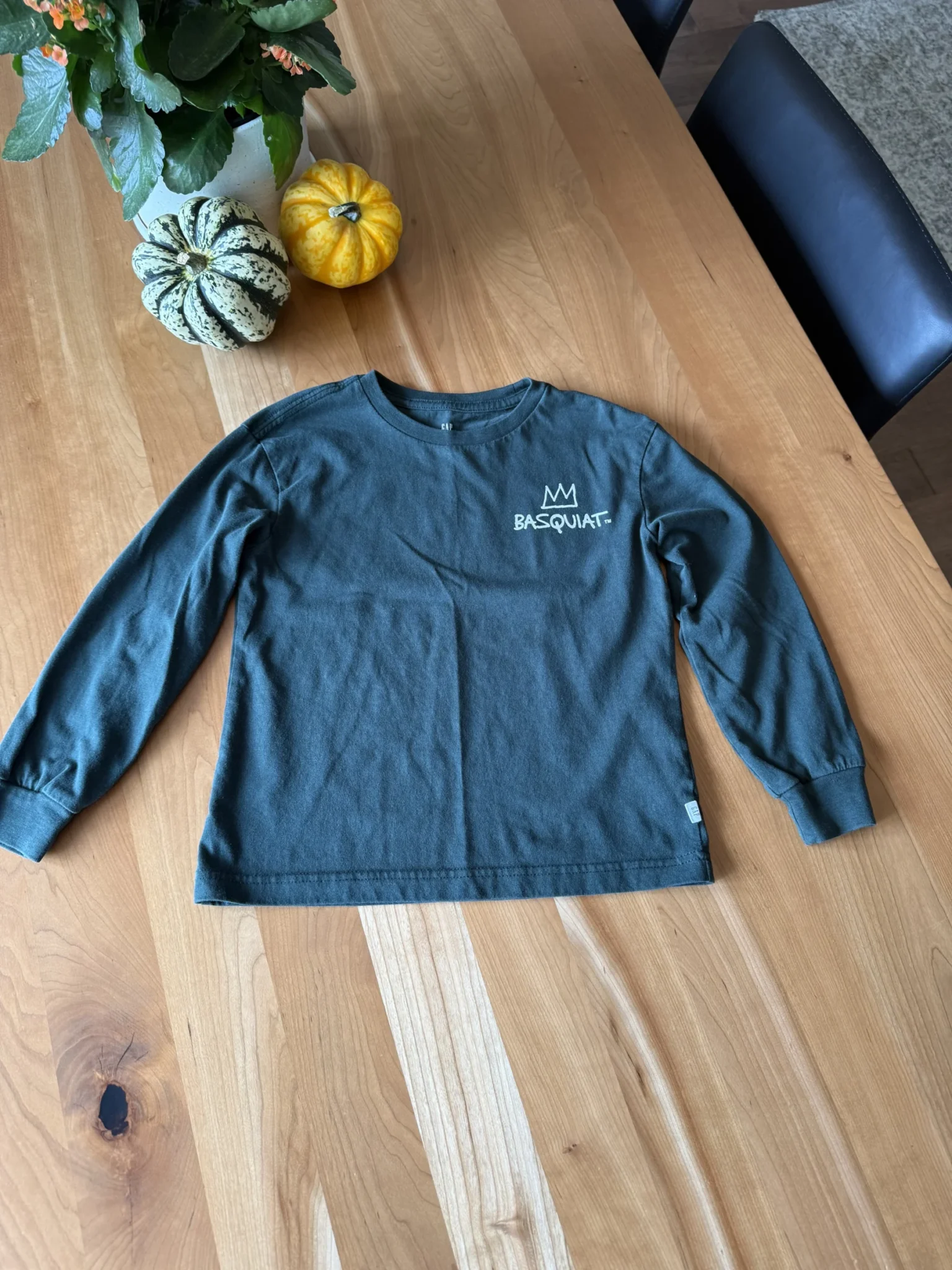 Featured image for Basquiat green long-sleeved top