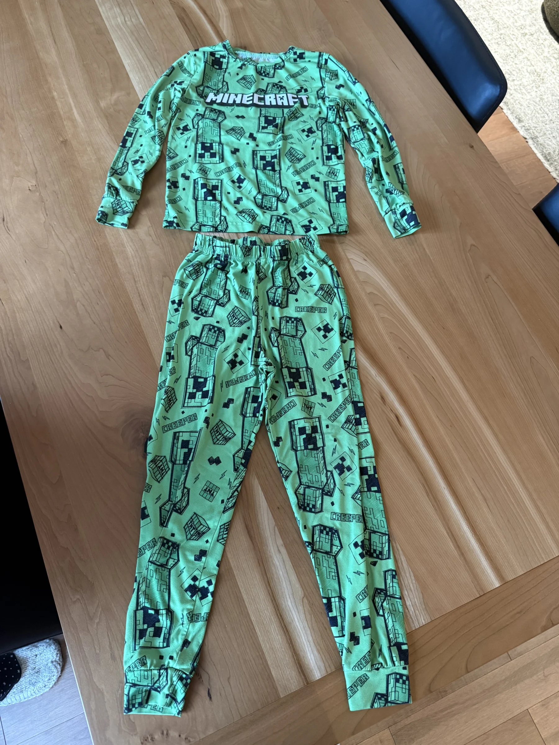 Pyjama vert Minecraft *Autre seconde main