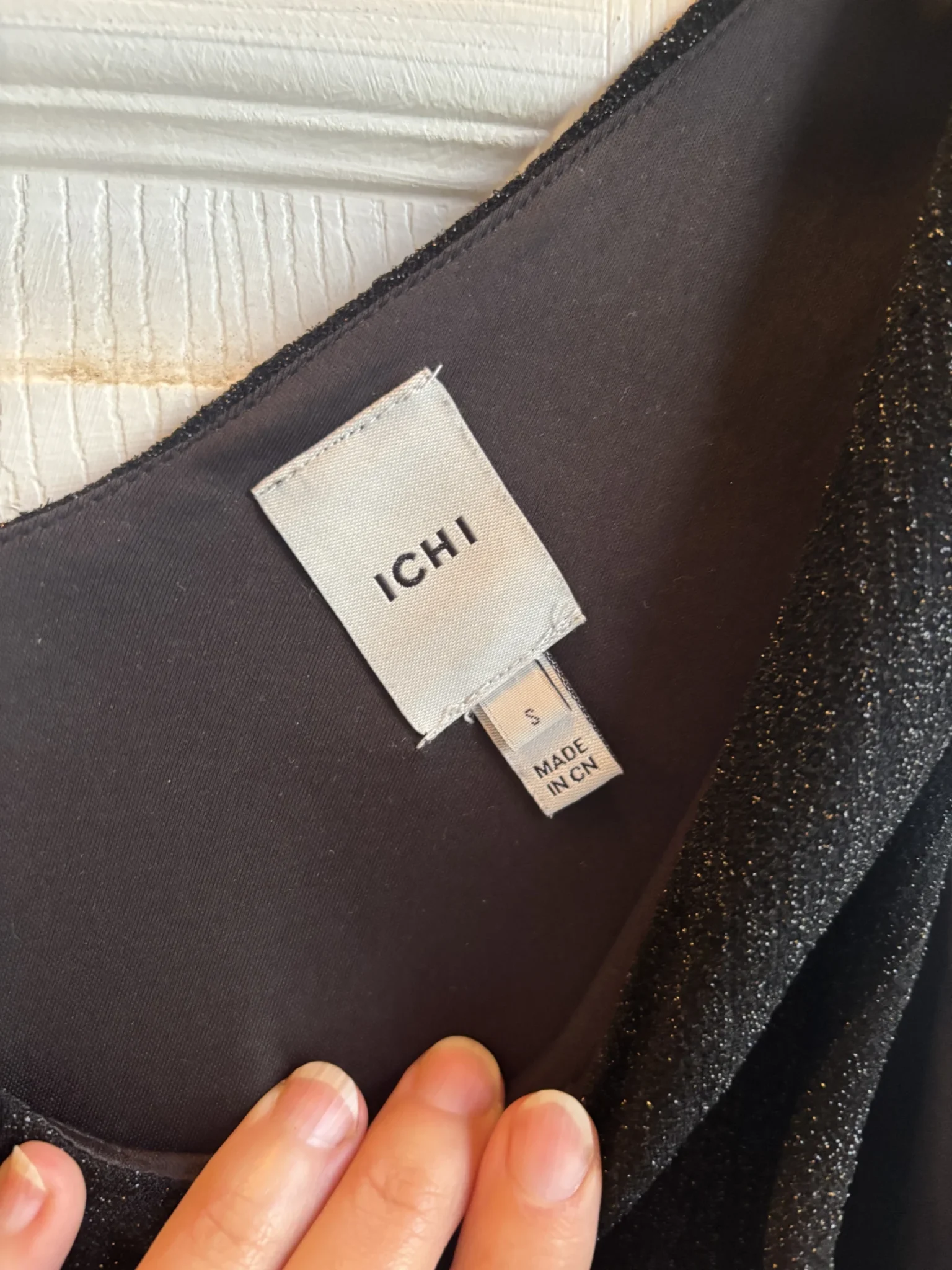 Image for Camisole noire scintillante ICHI