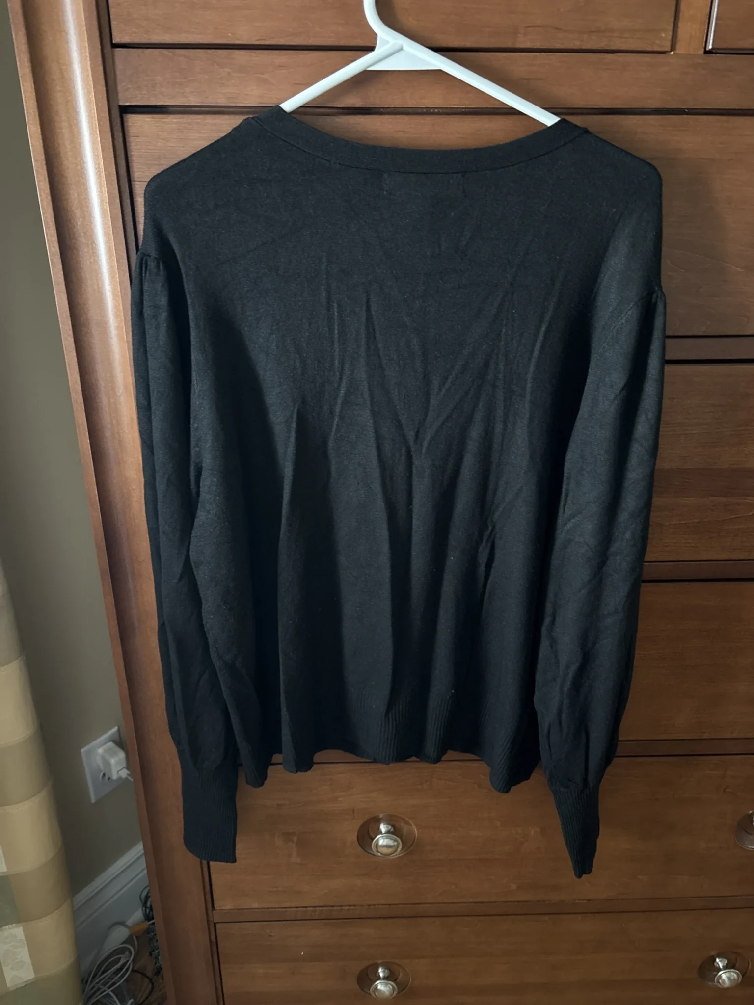 Image for Low-necked top with puffed sleeves
