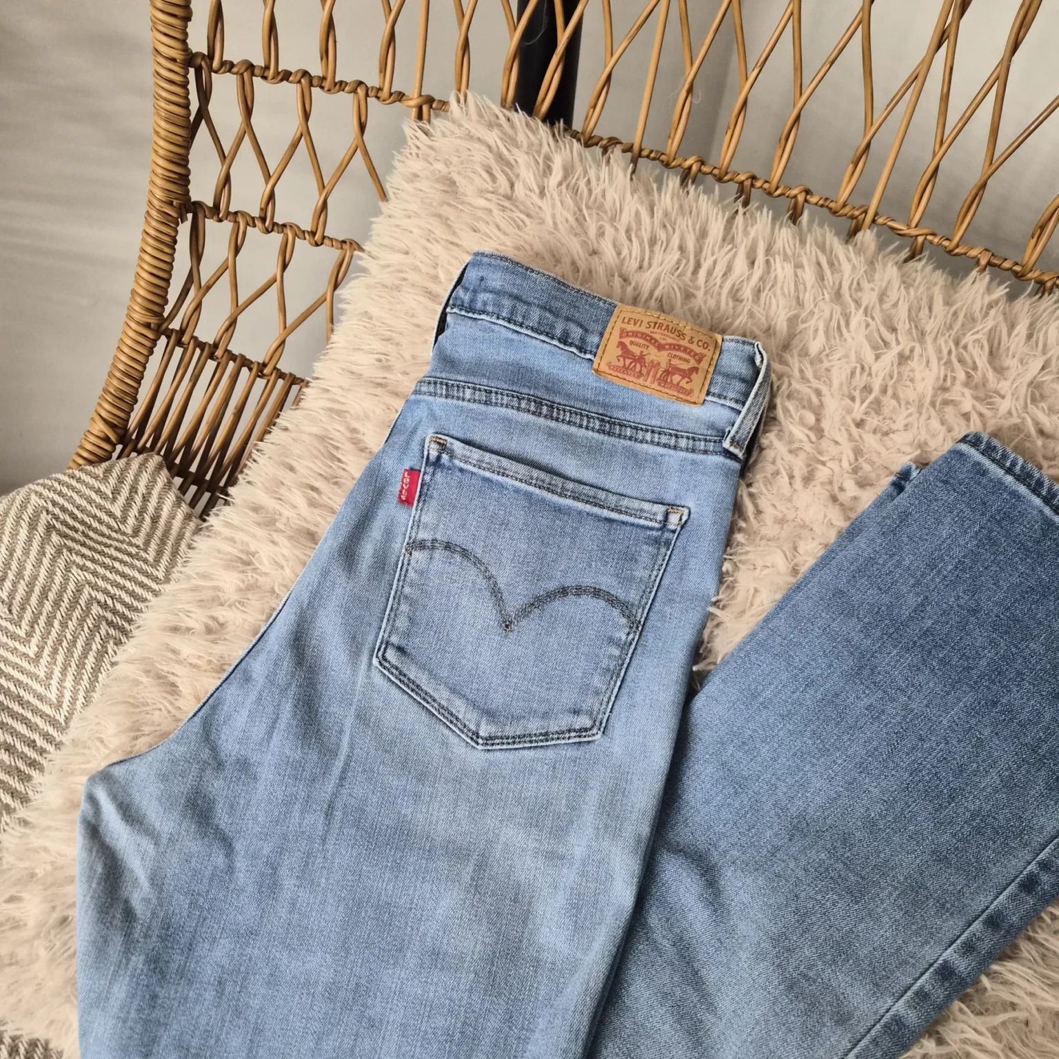 Image for High-waisted Levi’s, size W31/32L
