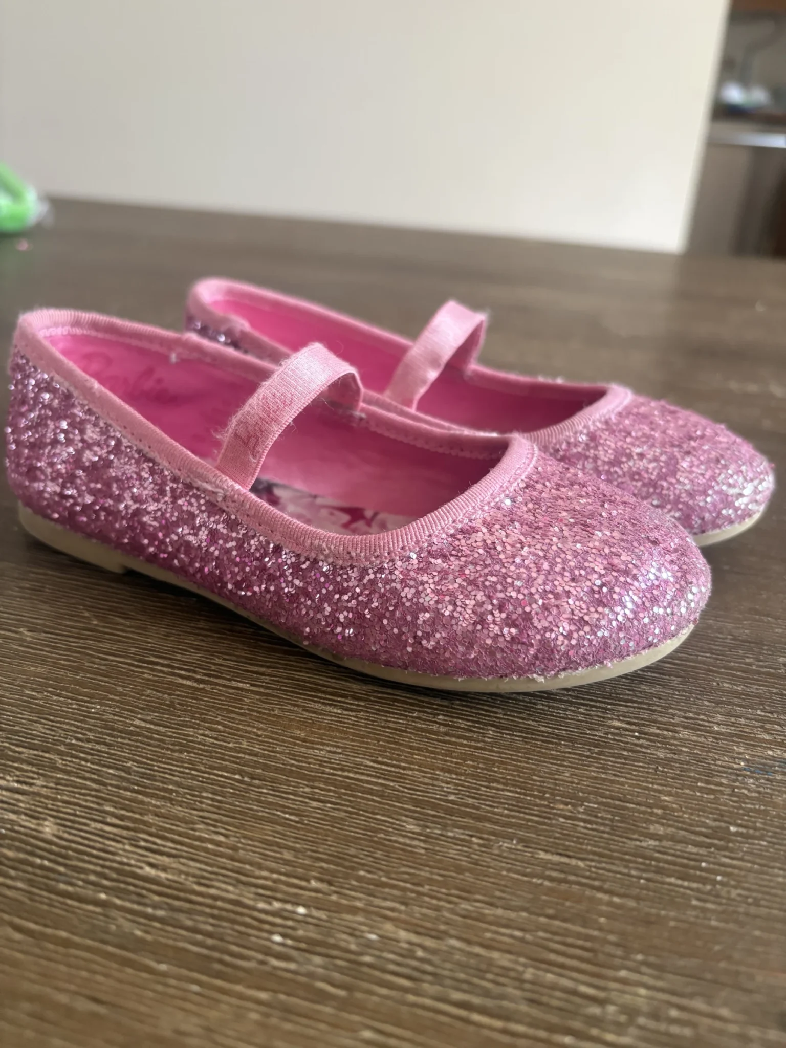 Featured image for Glittery Pink Barbie Girl
