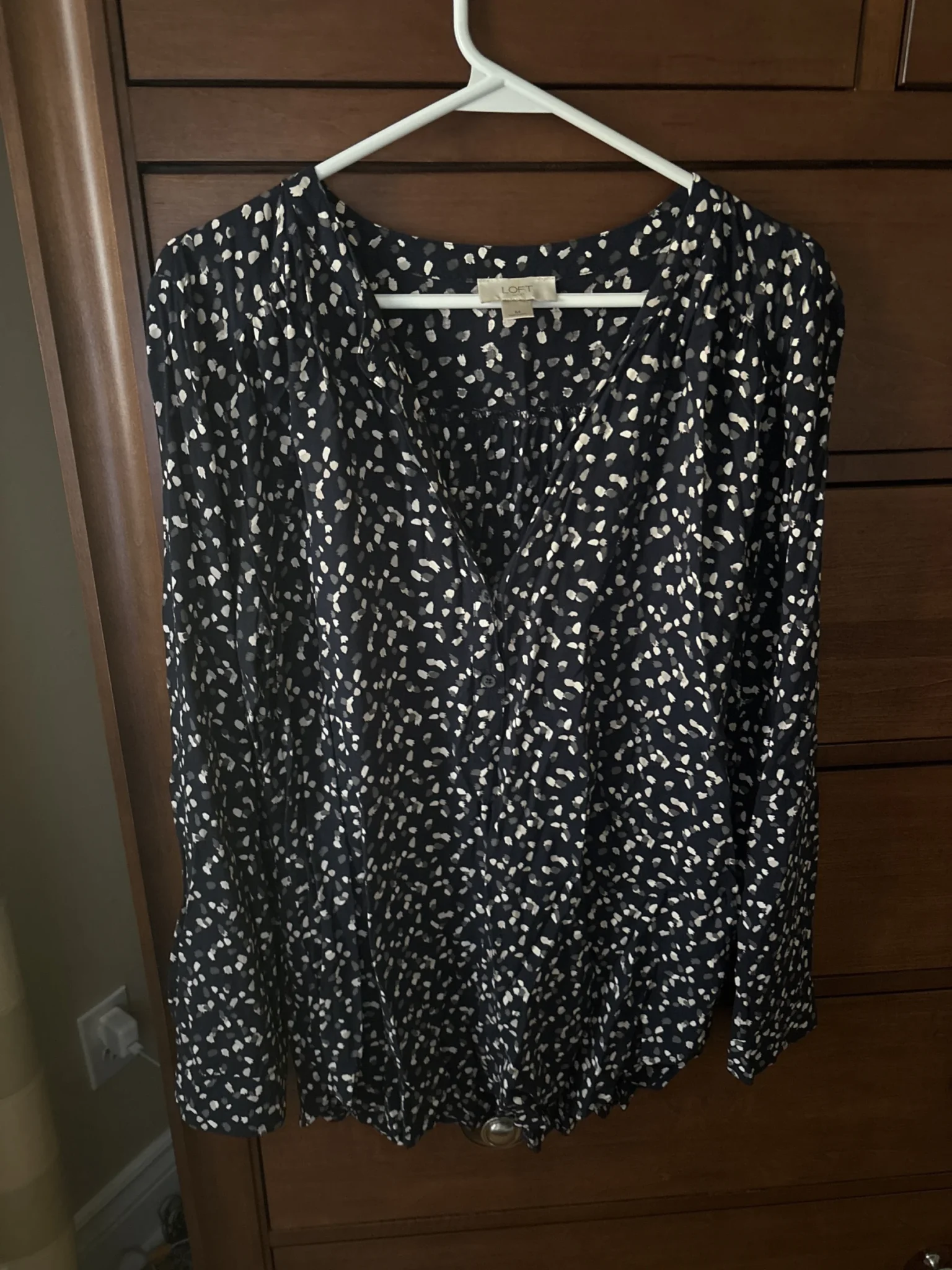 Featured image for Picot-trimmed blouse