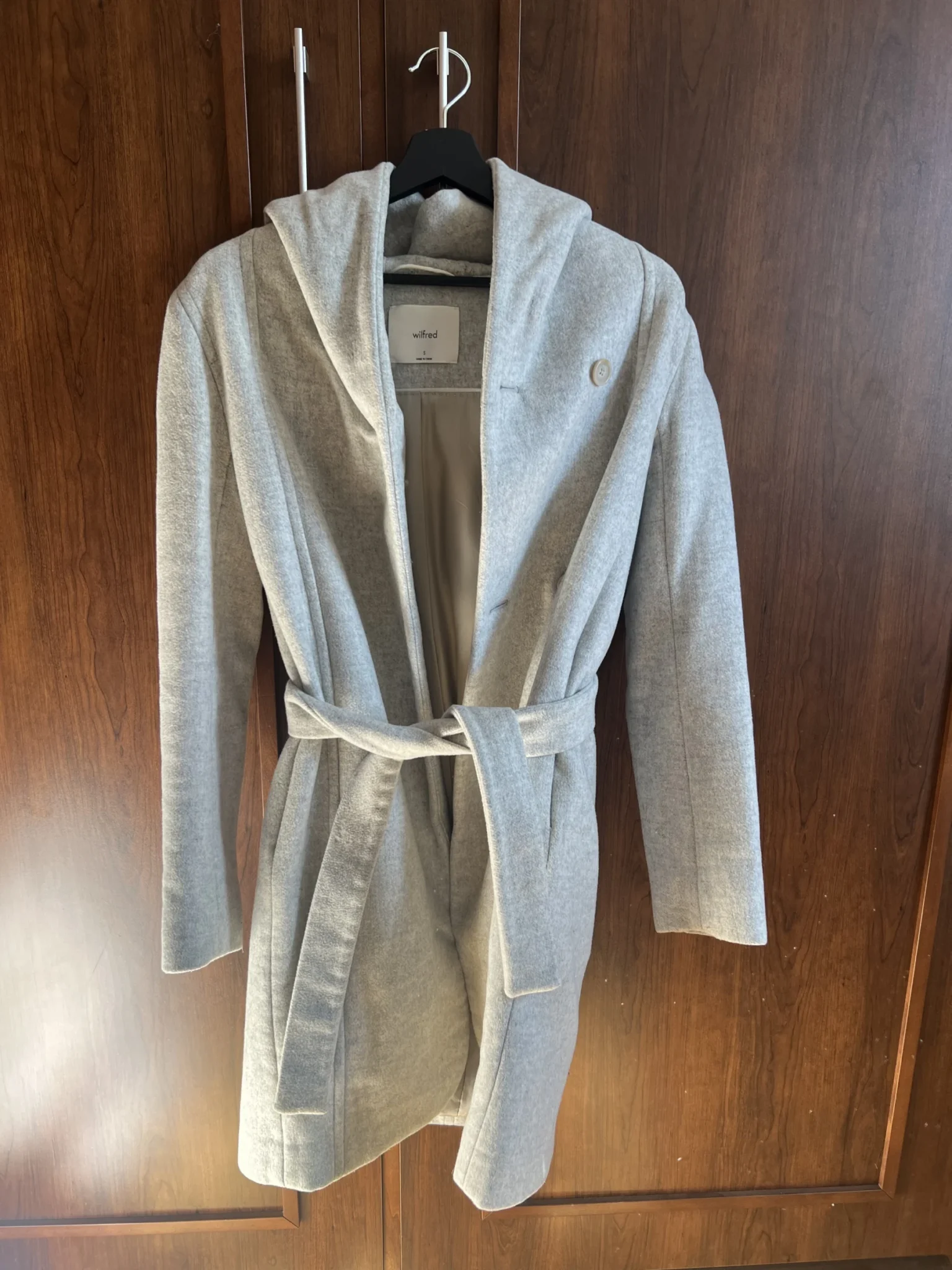 Featured image for Manteau de laine Aritzia