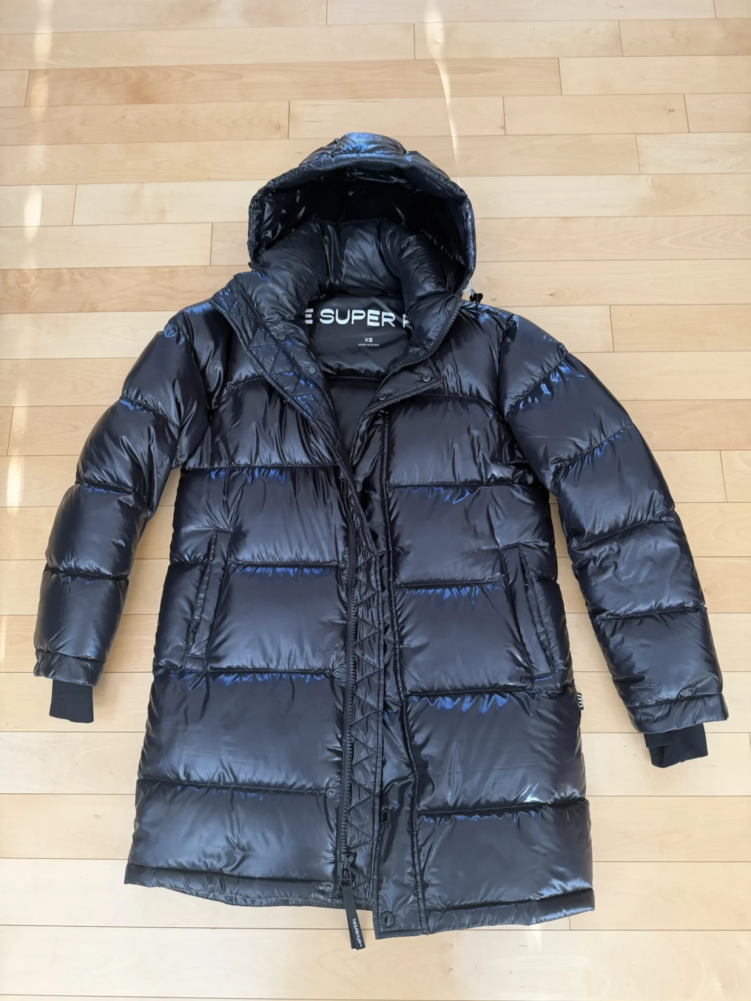 Image for Aritzia Super Puff Hi Gloss coat, black, XSmall