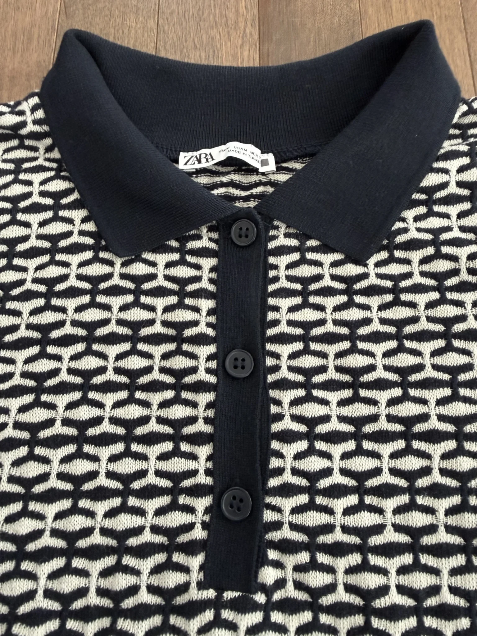 Image for ZARA – Women’s cropped knitted polo shirt, size M (navy blue and white)