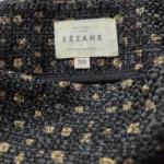 Featured thumbnail for Sézane Mini jupe élégante noire et beige