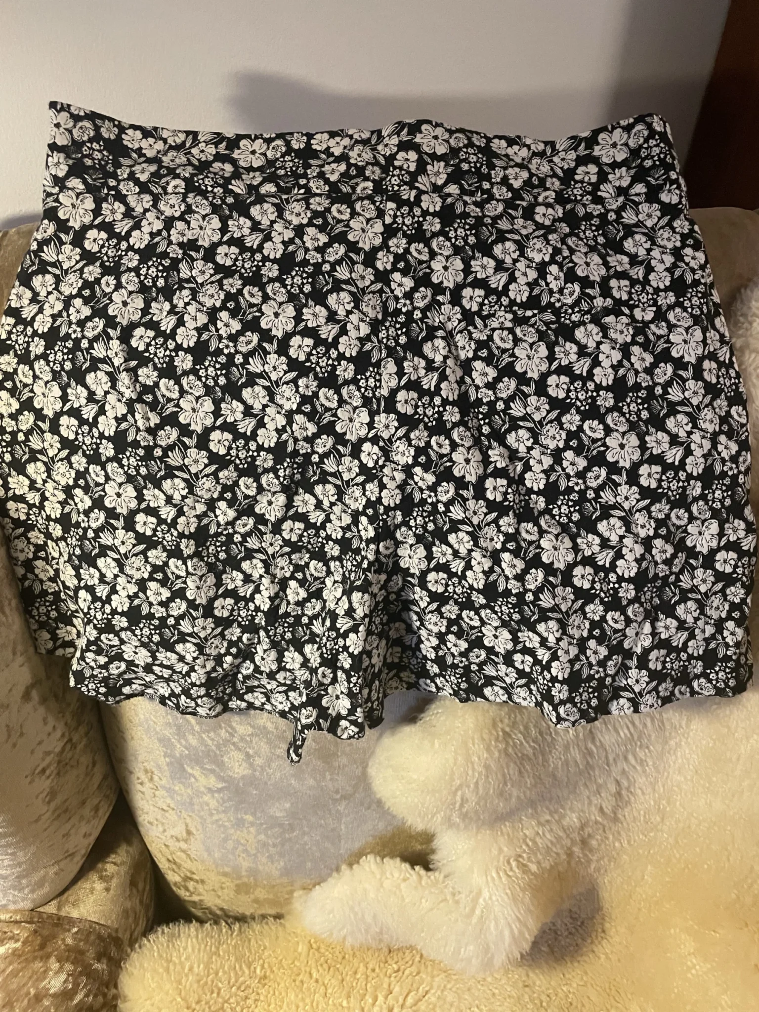 Image for Stylish Bermuda shorts