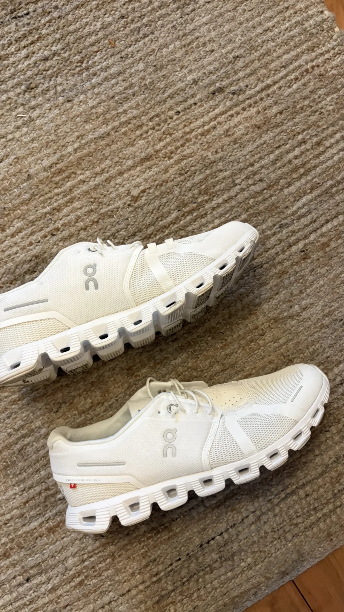 Image for Souliers ON blanc