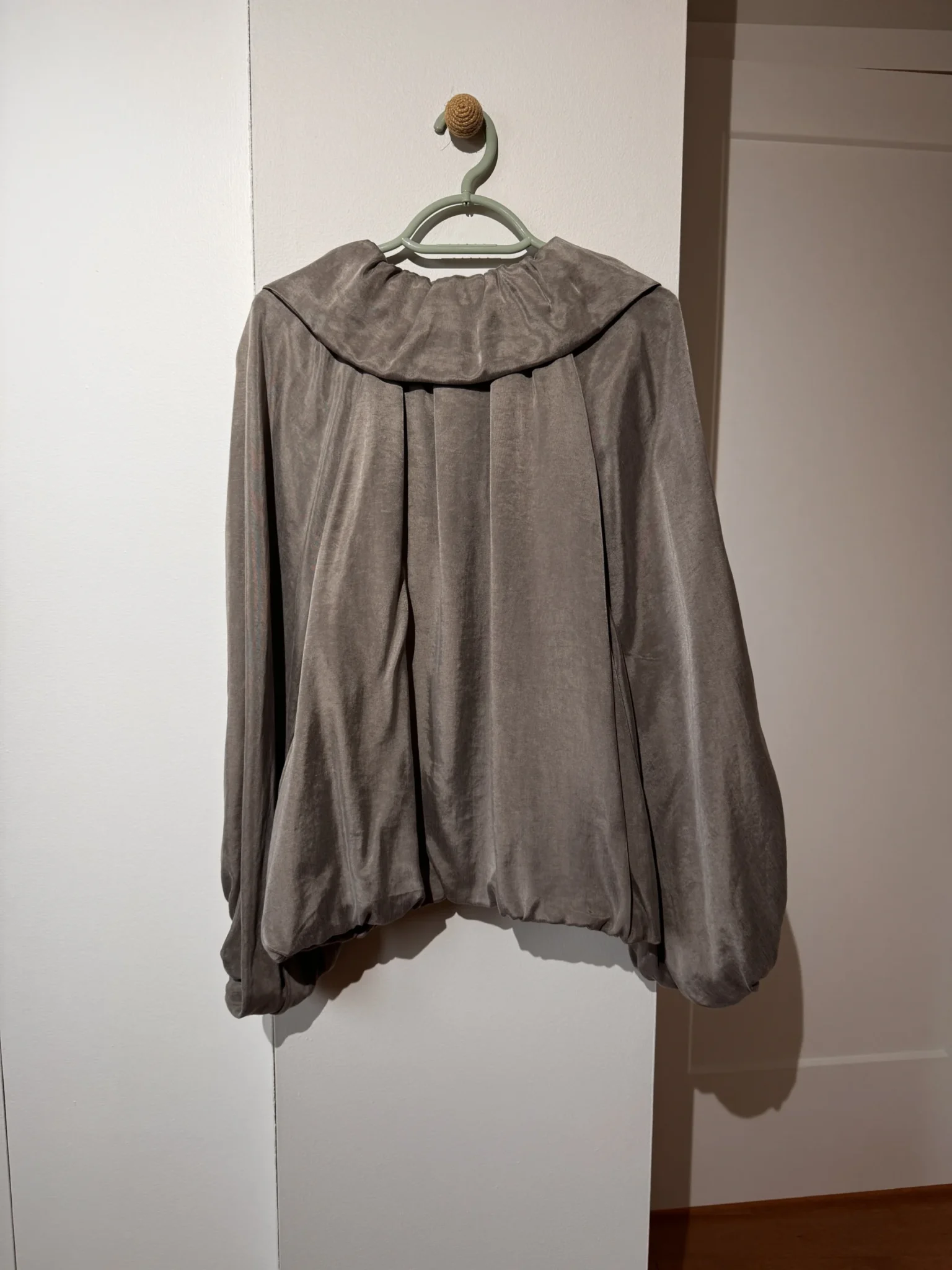 Image for Zara satin-effect bomber jacket