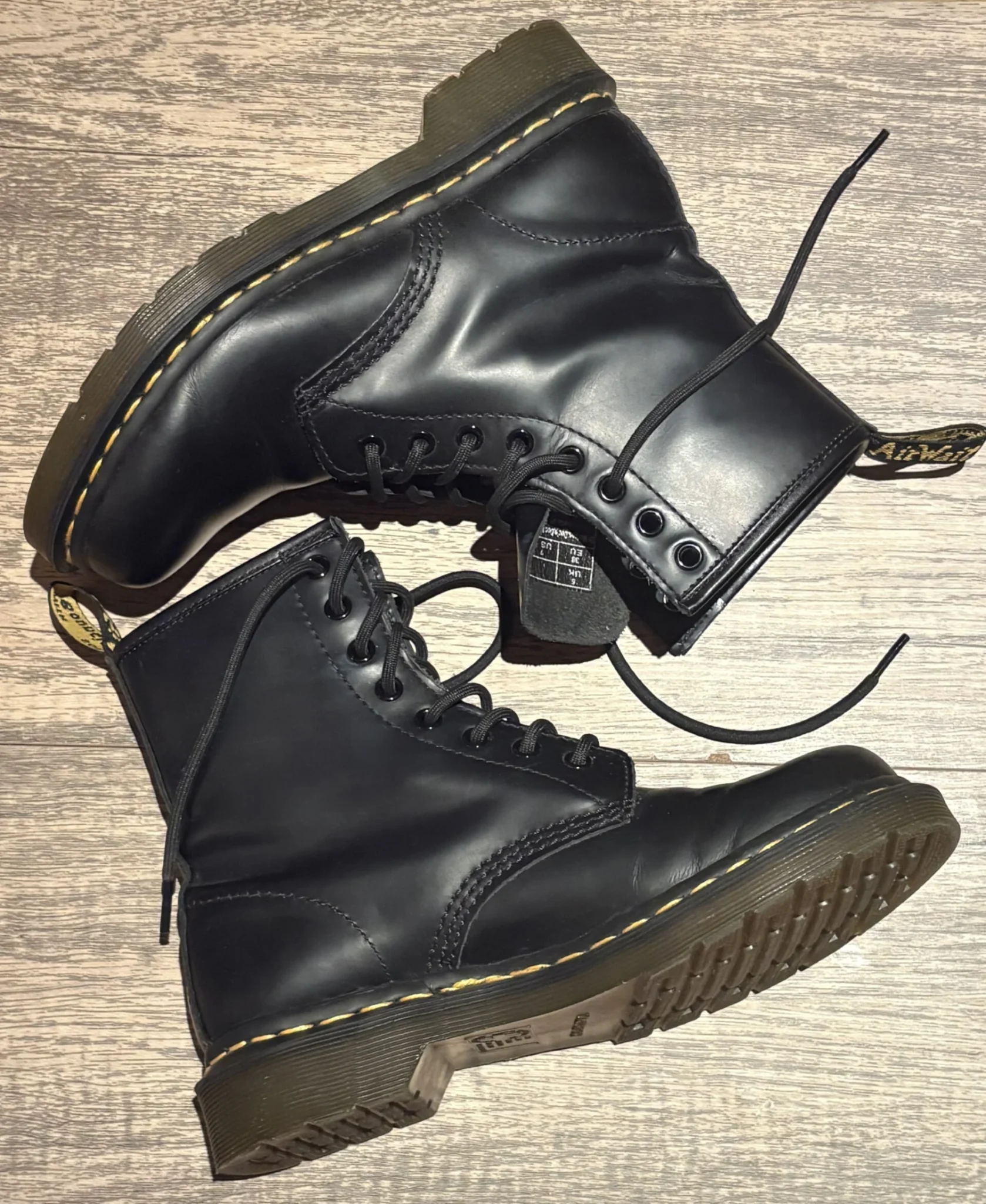Image for Dr. Martens ankle boots, as good as new