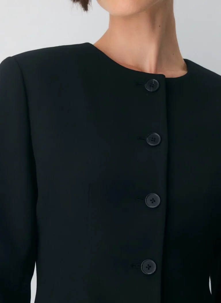 Image for ARITZIA | Stunning luxury blazer | BRAND NEW | a sumptuous piece ✨