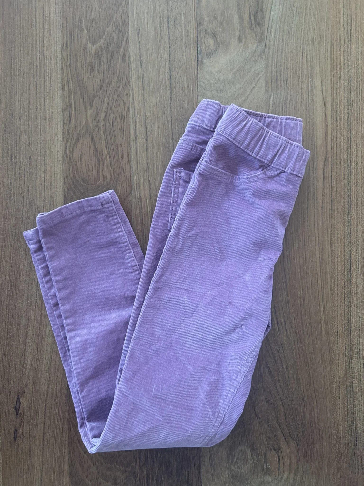 Featured image for Corduroy, vieux rose, 7 ans