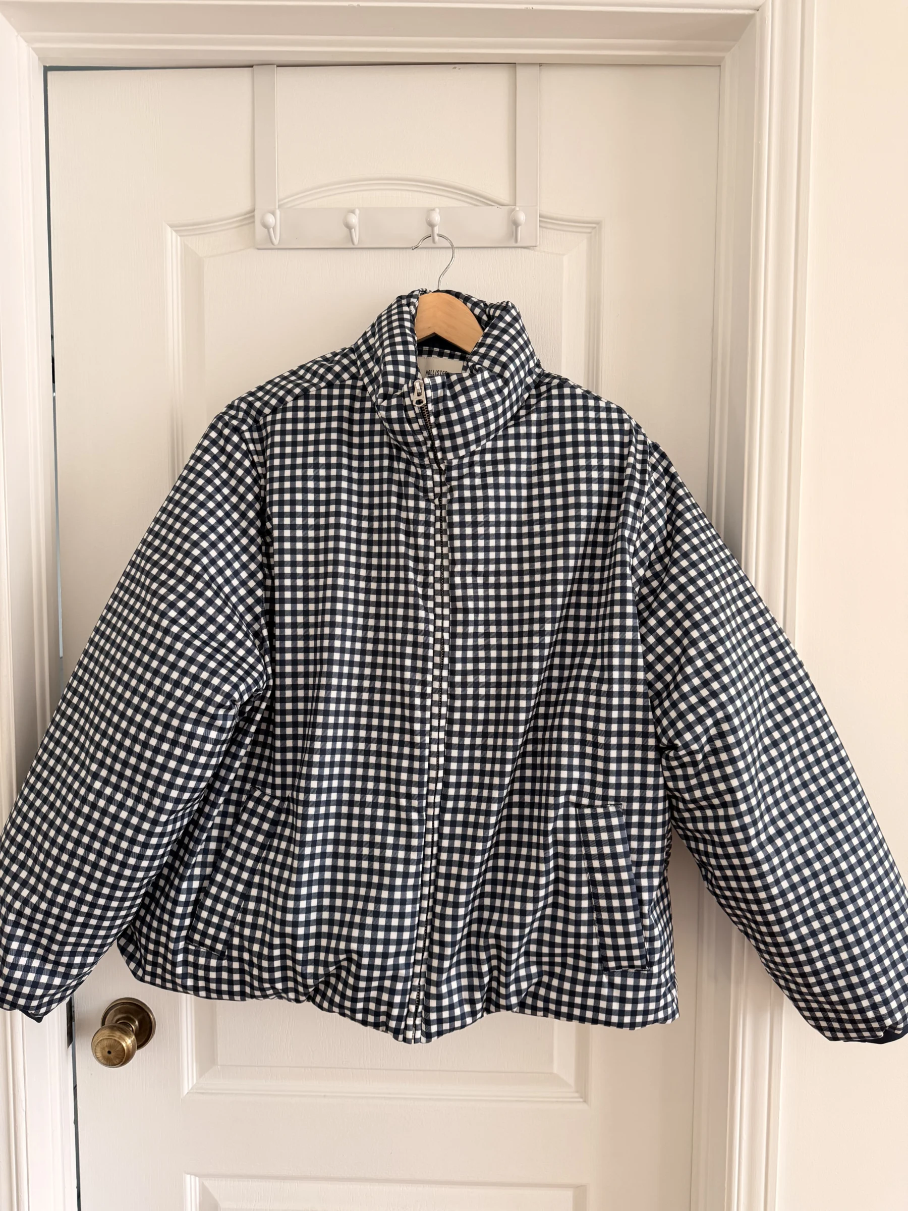 Hollister women’s XXL puffer jacket Hollister seconde main
