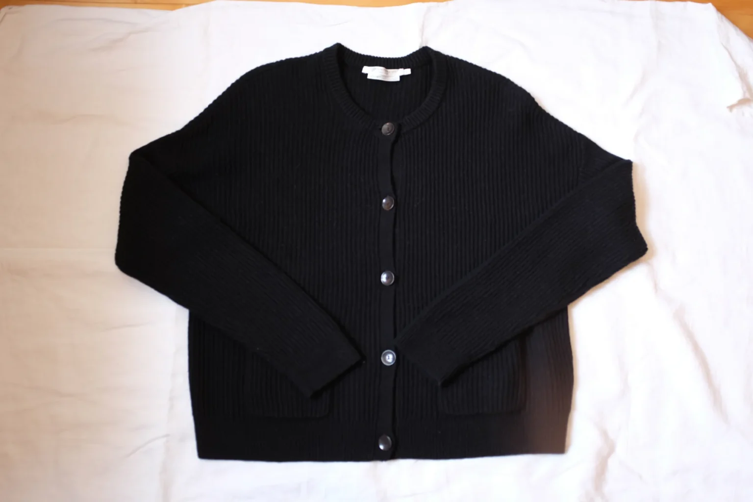 Image for Sustainably sourced wool cardigan