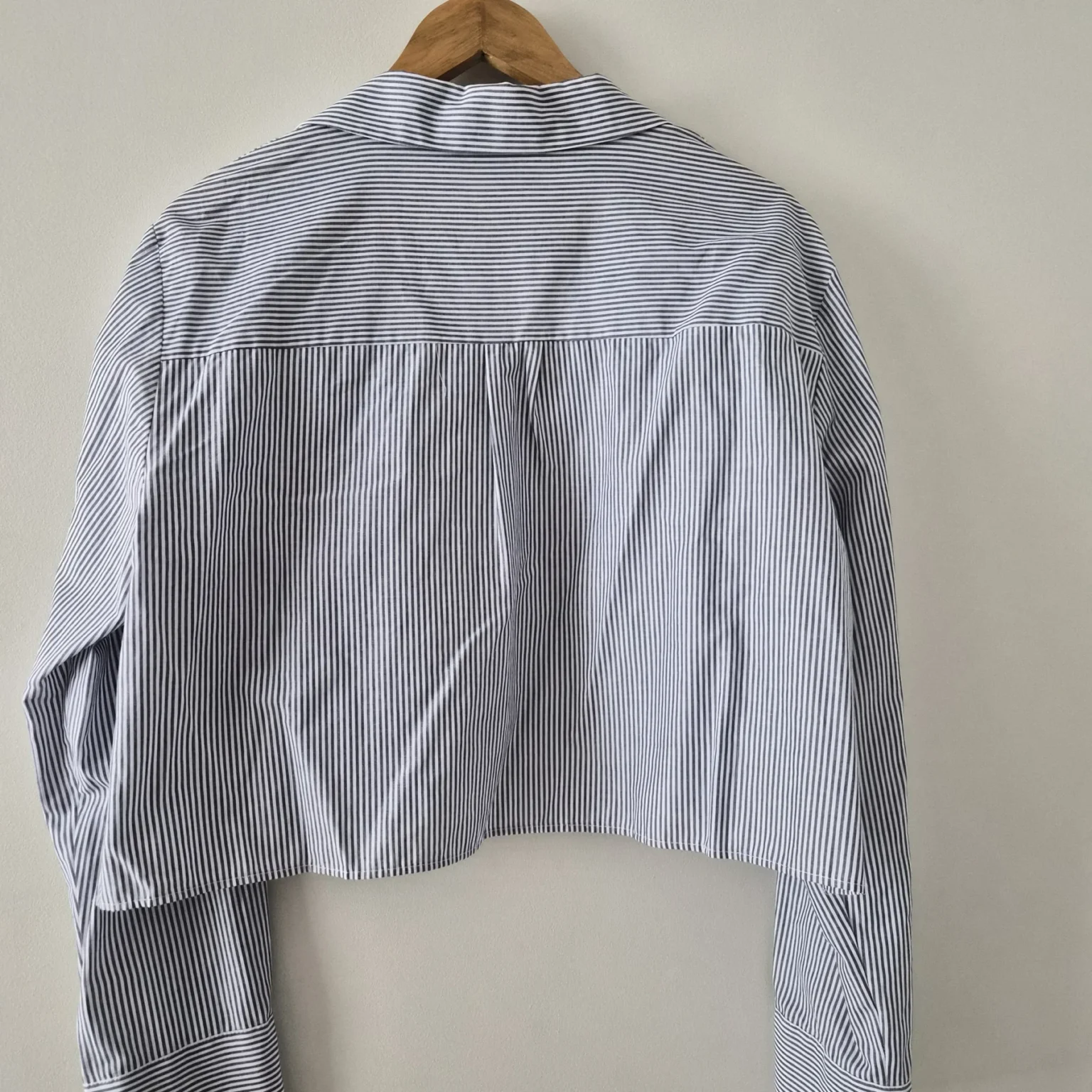 Image for Striped crop top with silver buttons