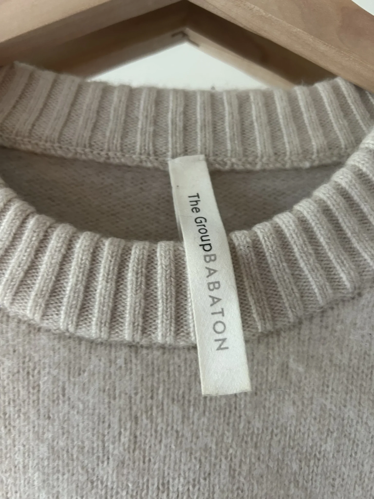 Featured image for Babaton cashmere jumper