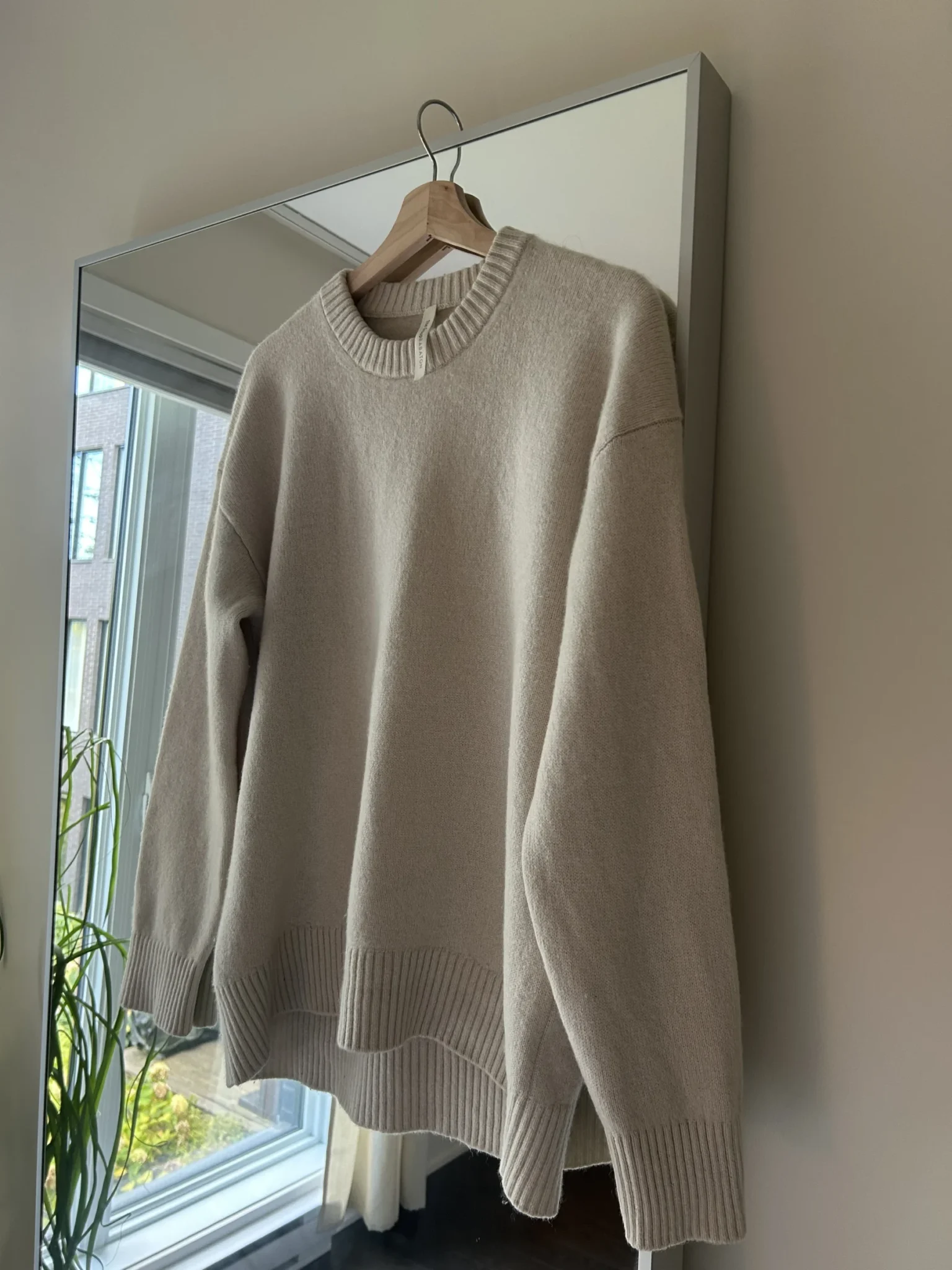 Image for Babaton cashmere jumper