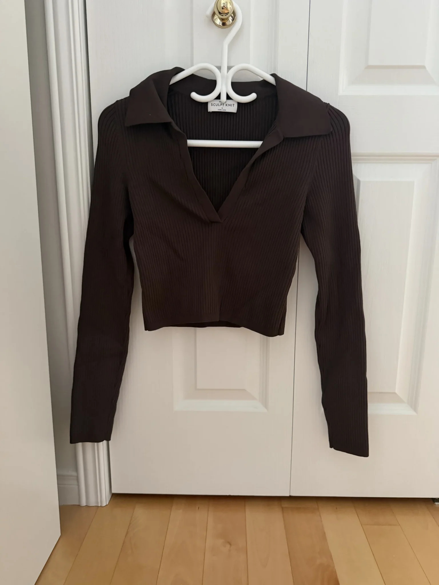 Image for Aritzia women’s medium top