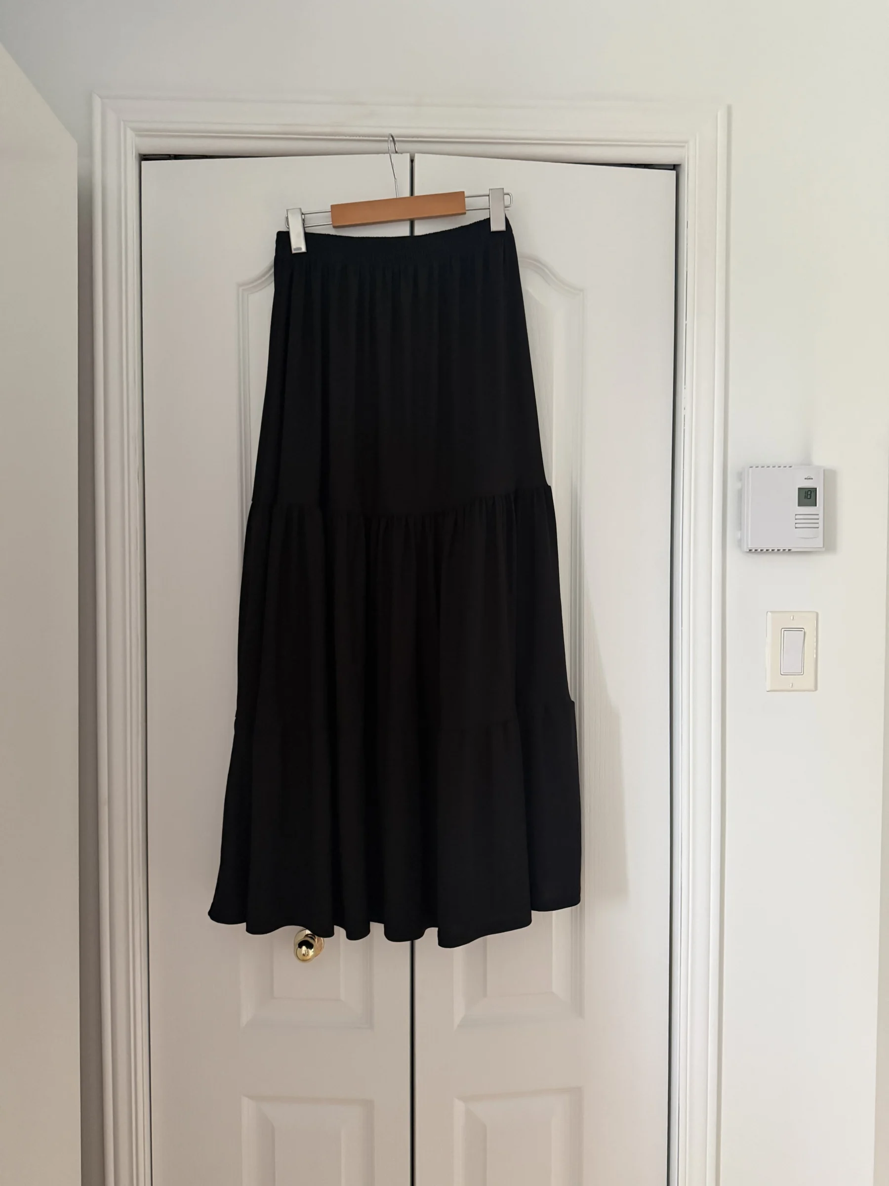 Women’s skirt, size small *Other seconde main