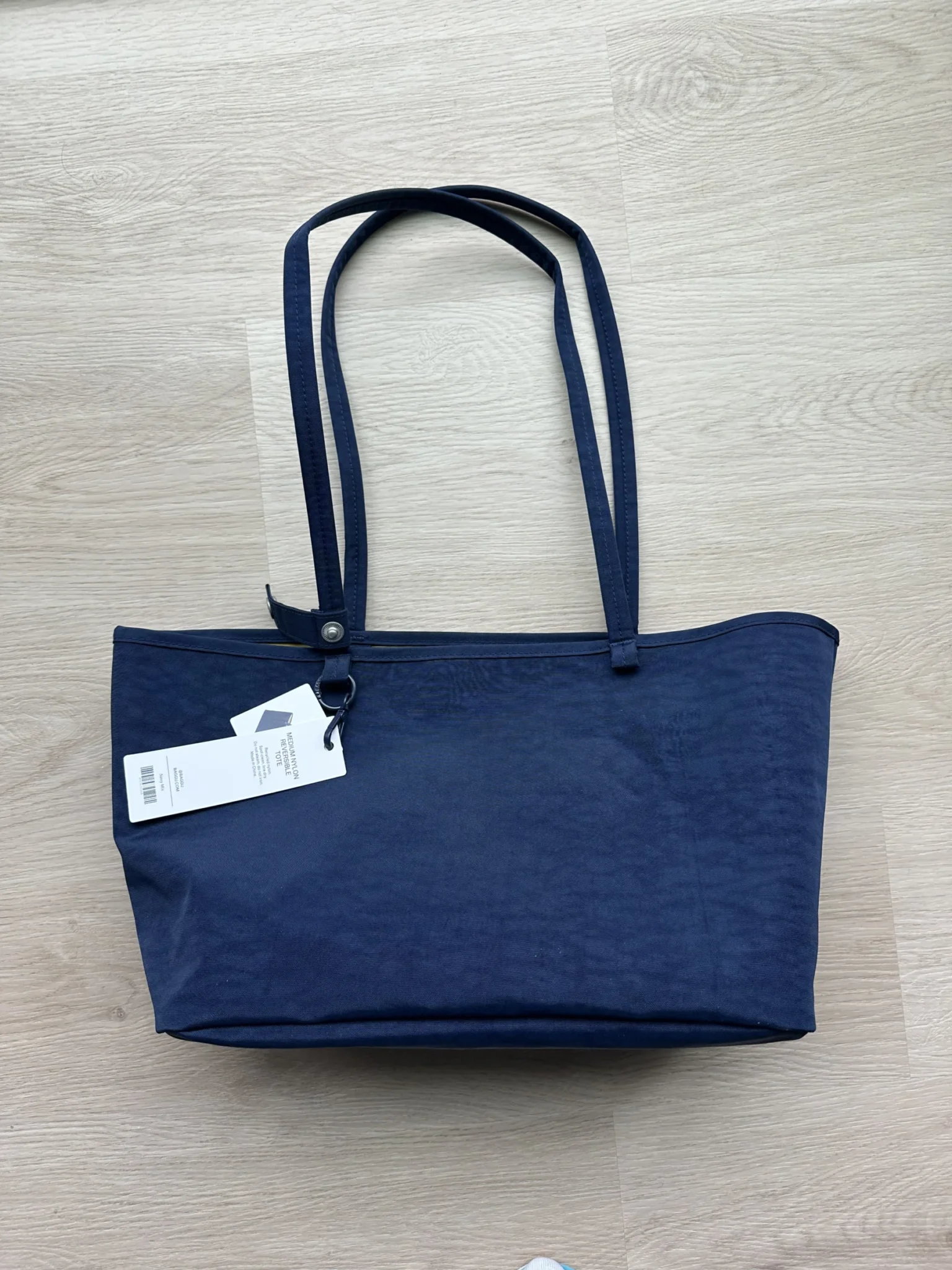 Image for Baggu Medium Reversible Nylon Tote