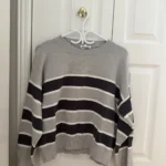 Thumbnail for Women’s jumper, size medium