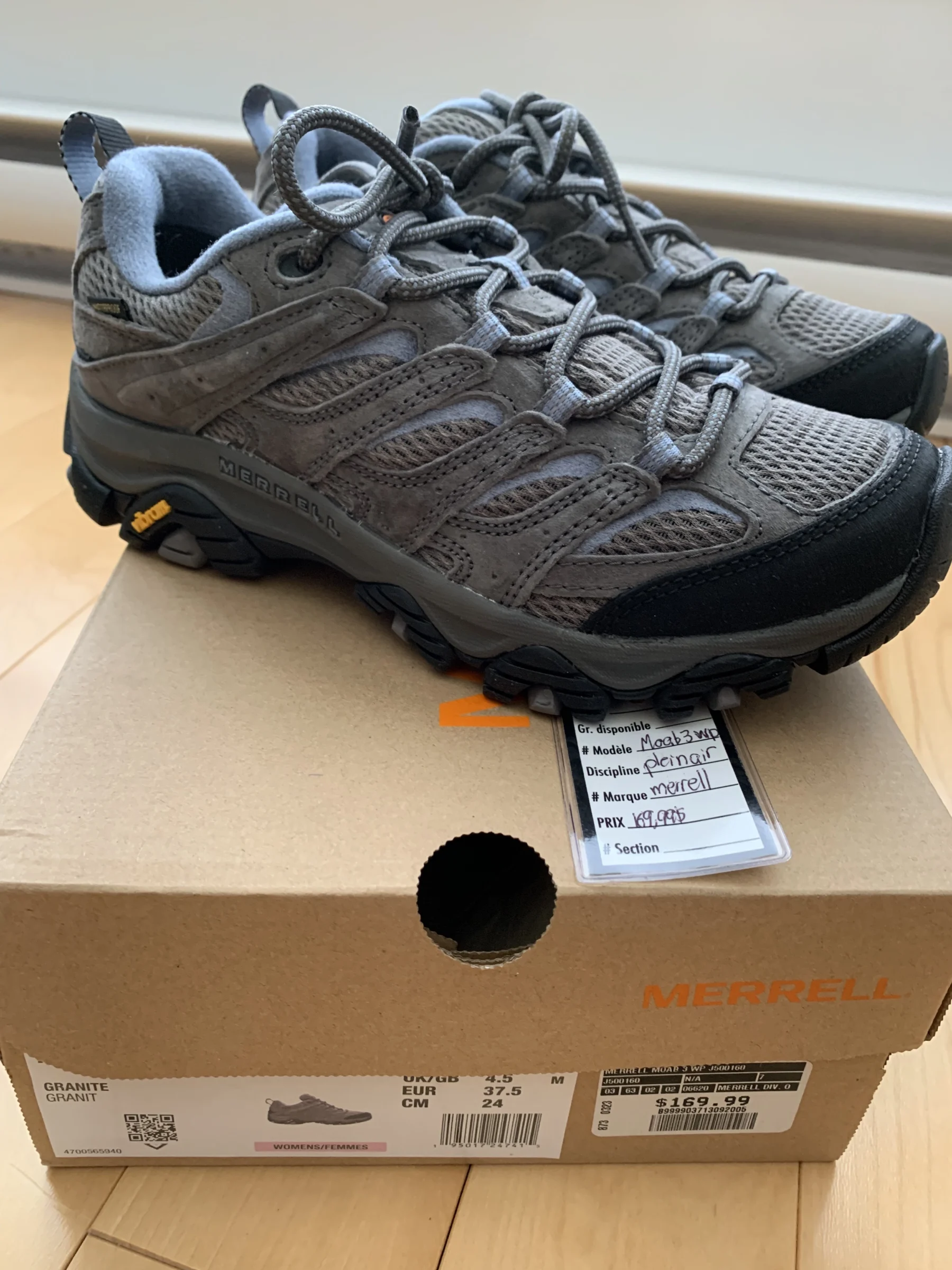 Chaussures de randonnée Merrell seconde main