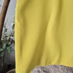 Thumbnail for Fitted pencil skirt – vibrant yellow