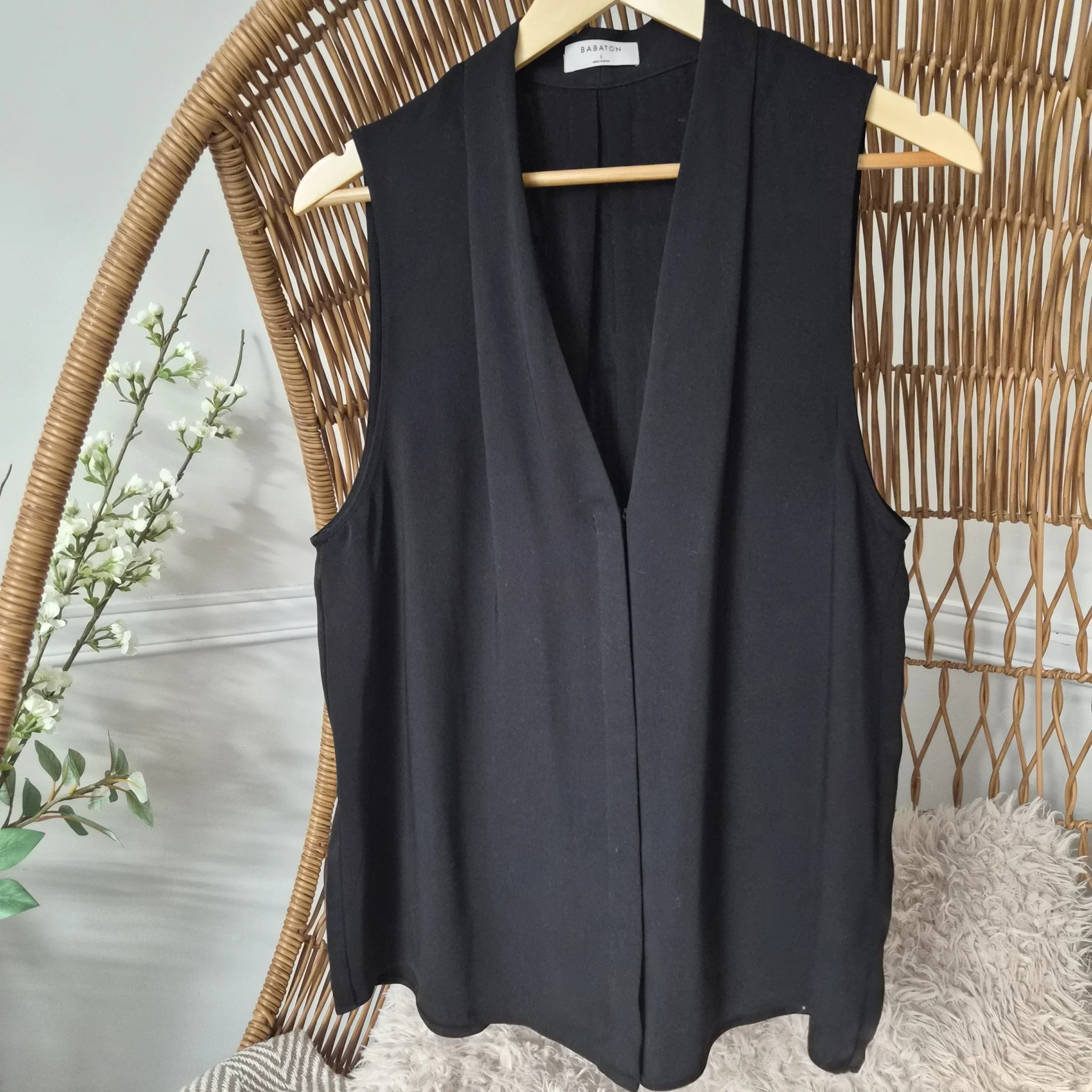 Babaton sleeveless top Aritzia seconde main
