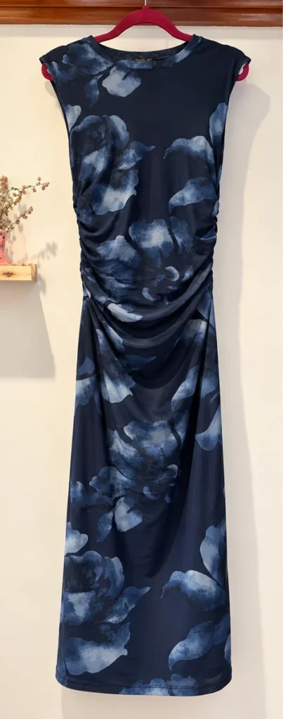 Featured image for Rachel Zoe | Robe longue florale bleu marine – Drapé flatteur – Taille L