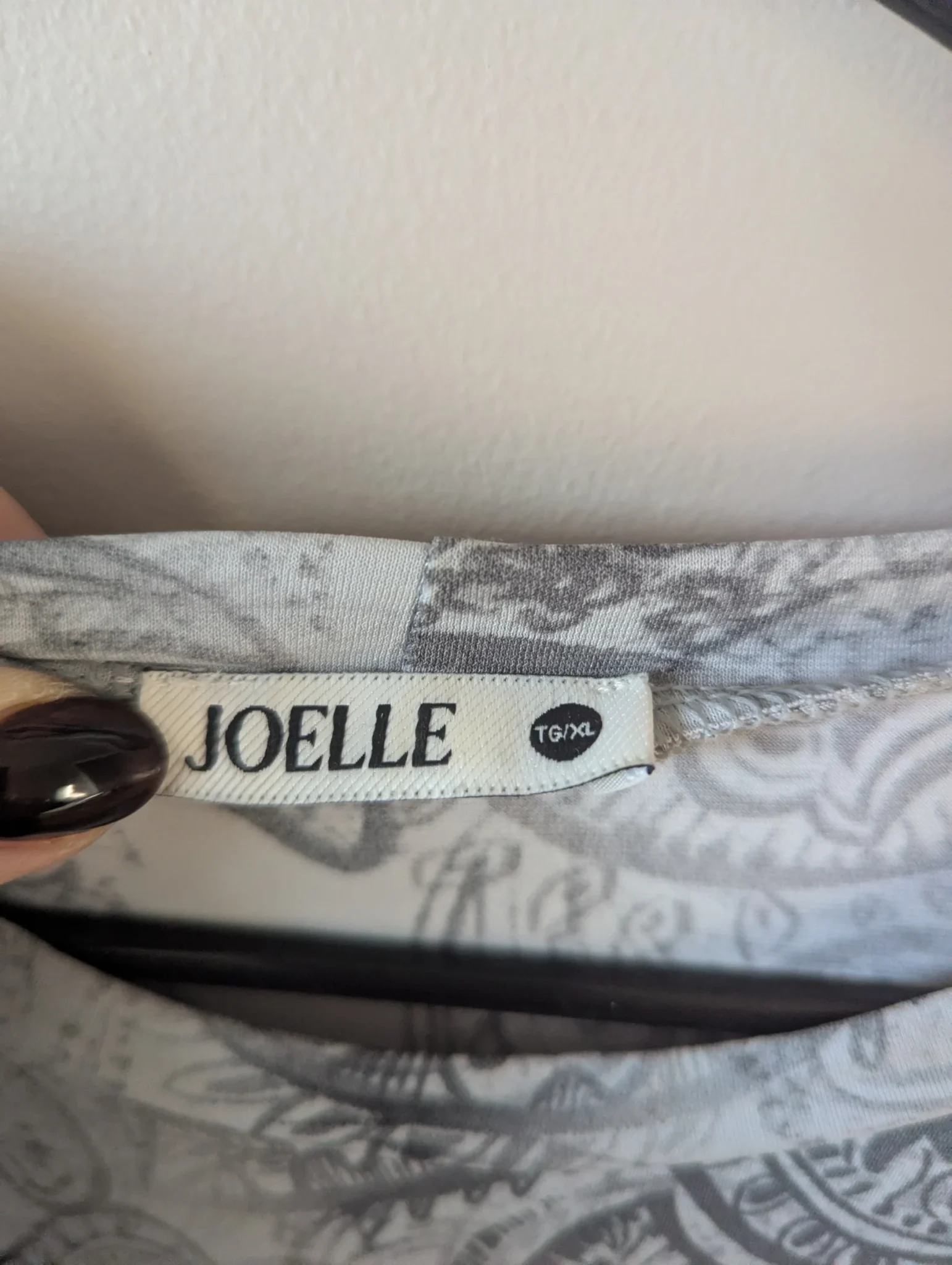Image for Chandail Joëlle - fait au Canada