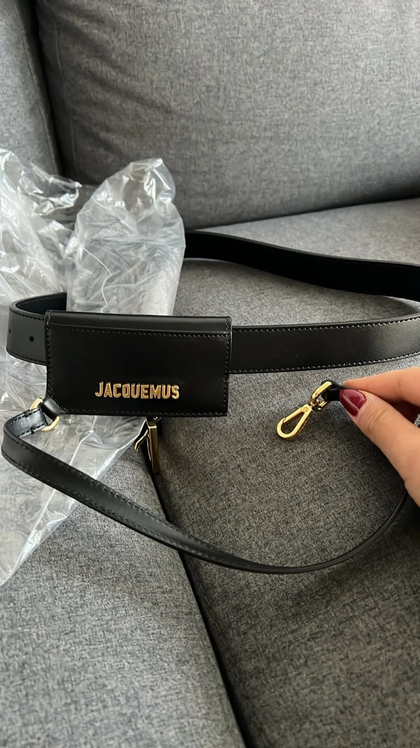 Featured image for Jacquemus leather belt