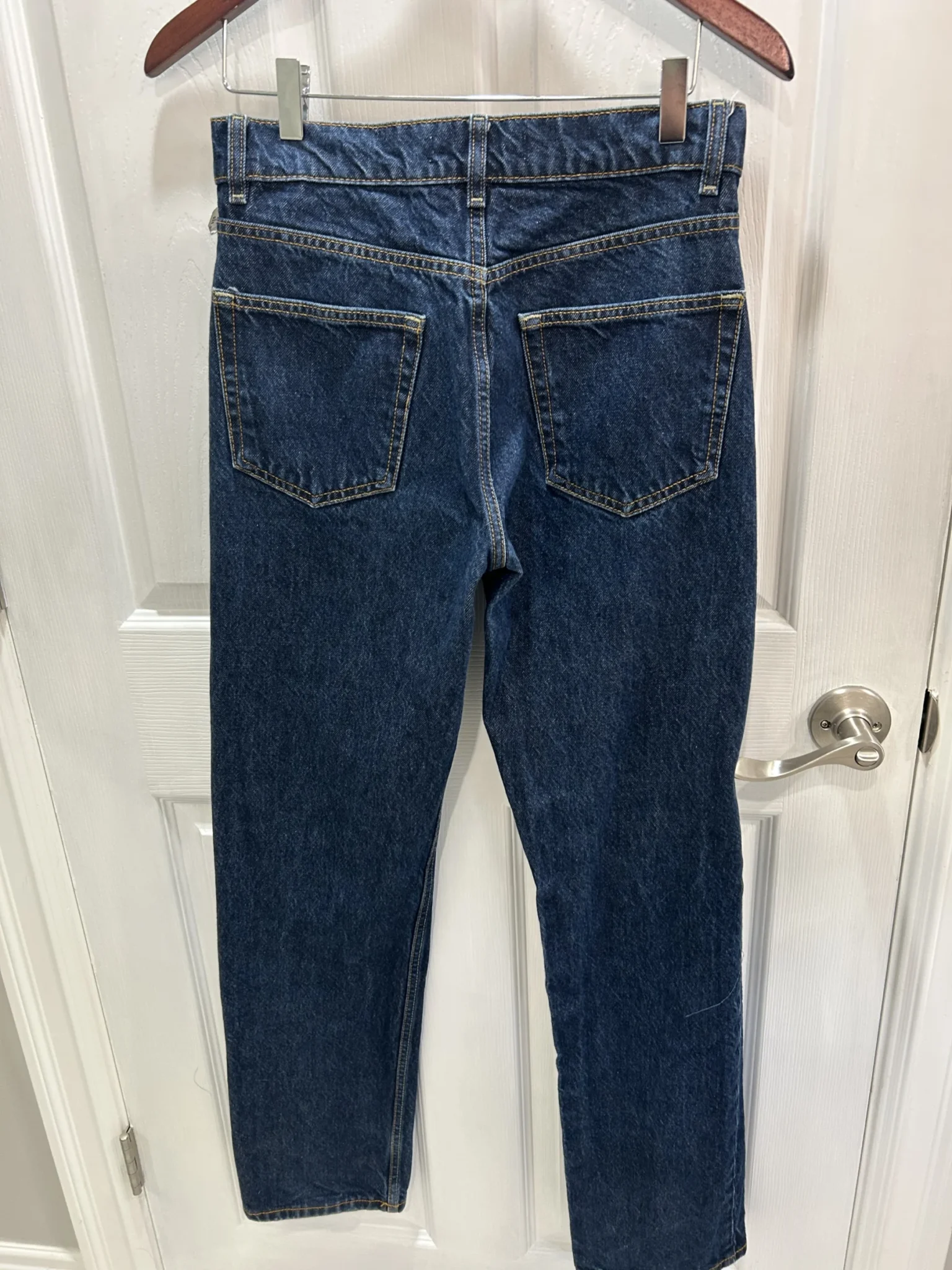 Image for Zara Mid Rise Straight Leg Jeans